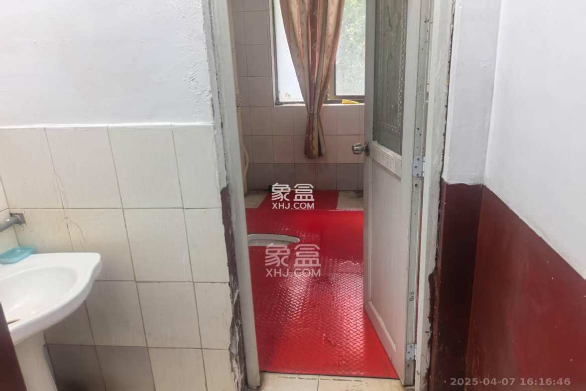 奥林匹克花园 1室2厅2卫 2200.0元/月 奥林匹克花园 1室2厅2卫 2200.0元/月室内图