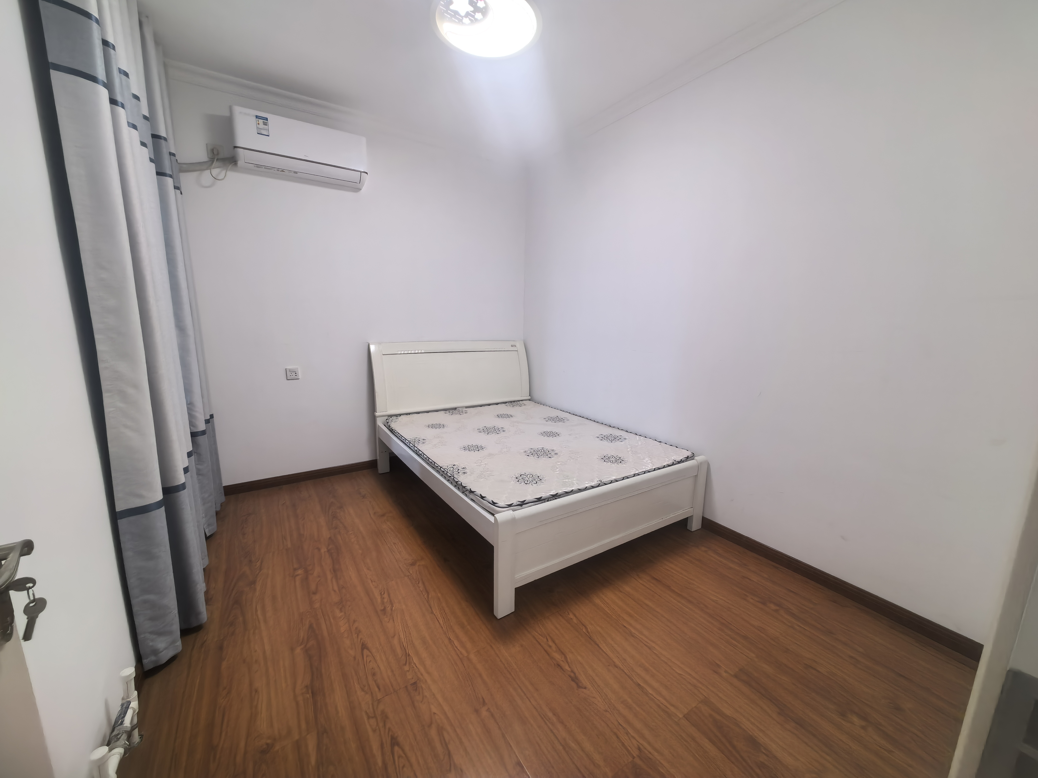 东方银座  3室2厅2卫   63.80万室内图