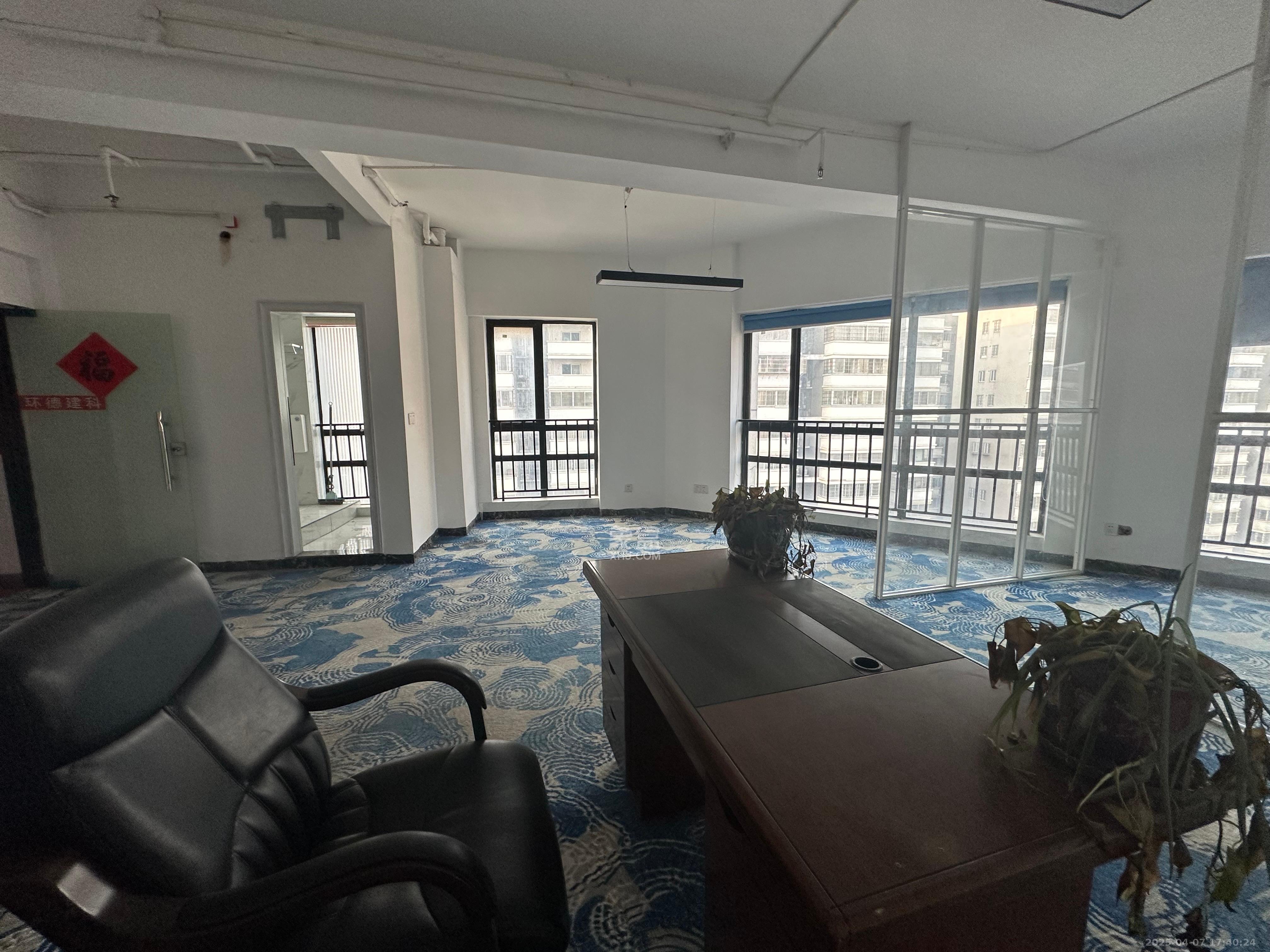 博雅例外 1室1厅1卫 2300.0元/月 博雅例外 1室1厅1卫 2300.0元/月室内图