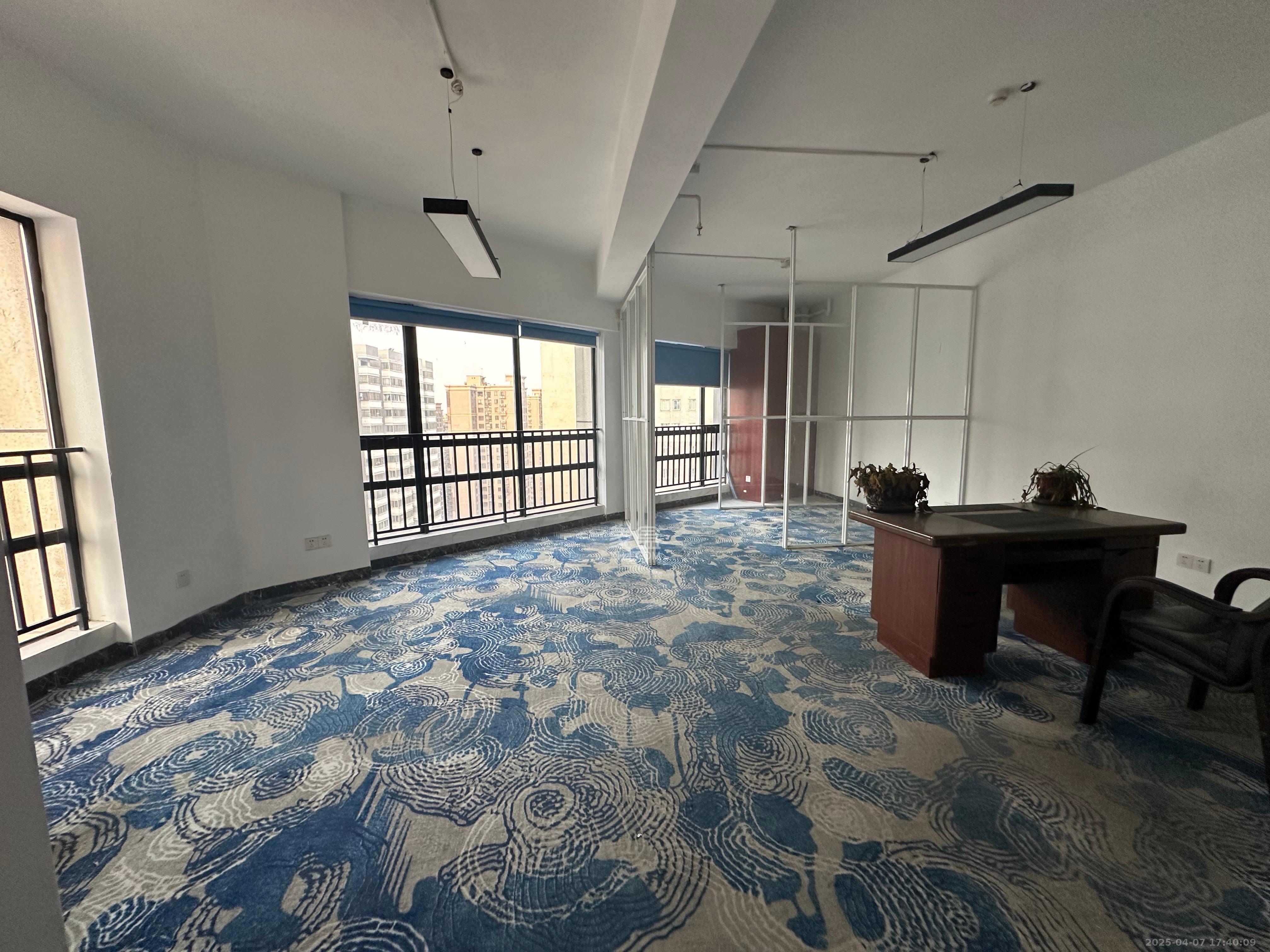 博雅例外 1室1厅1卫 2300.0元/月 博雅例外 1室1厅1卫 2300.0元/月室内图