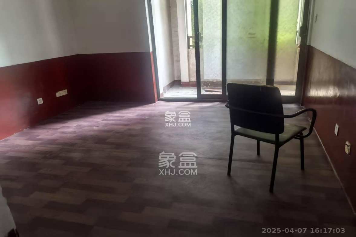 奥林匹克花园 1室2厅2卫 2200.0元/月 奥林匹克花园 1室2厅2卫 2200.0元/月室内图