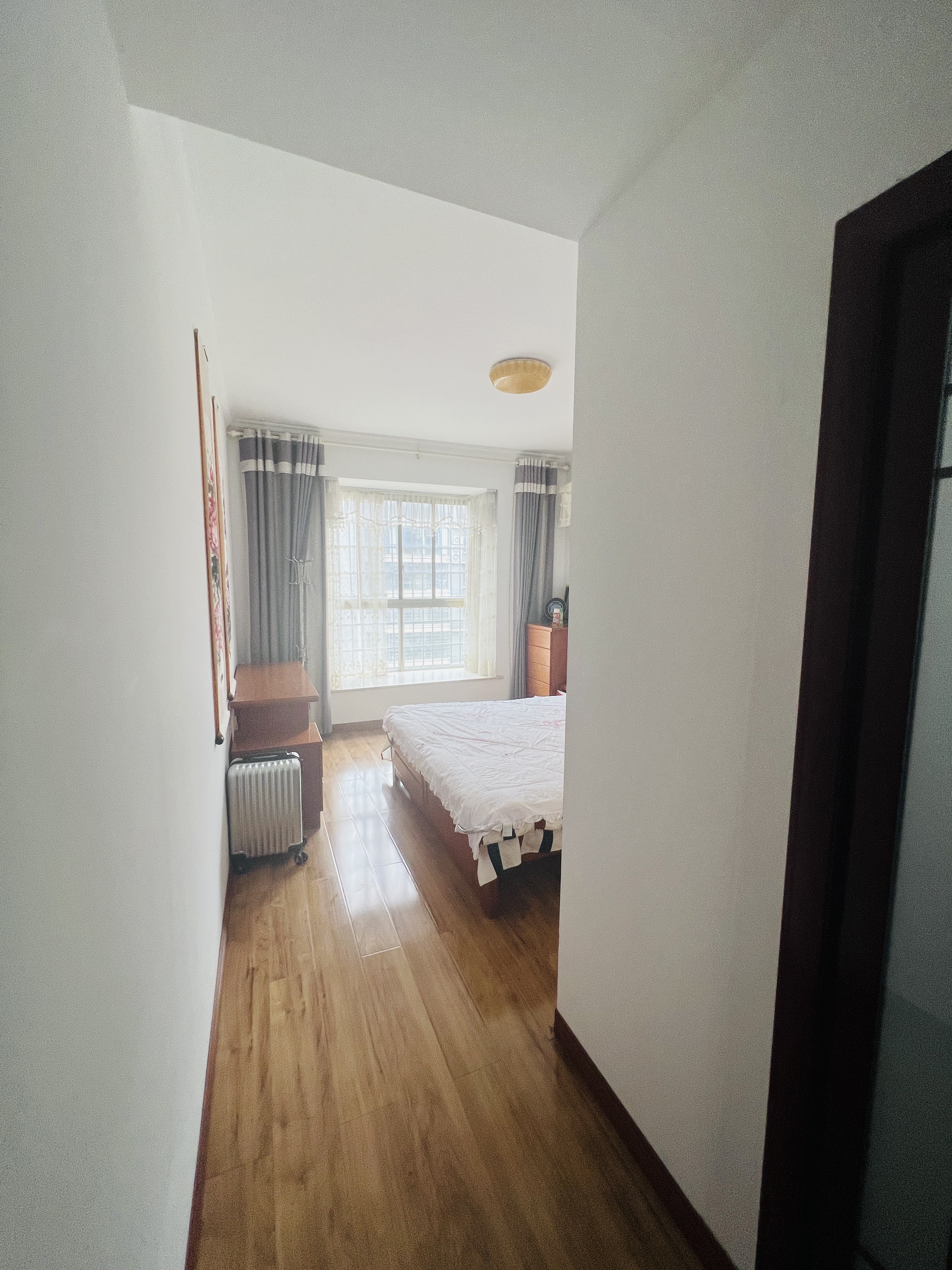 南风苑 1室0厅0卫 78.8万 南风苑 1室0厅0卫 78.8万客厅