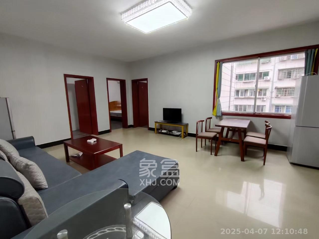 竹园公寓 3室2厅2卫 2700.0元/月 竹园公寓 3室2厅2卫 2700.0元/月室内图