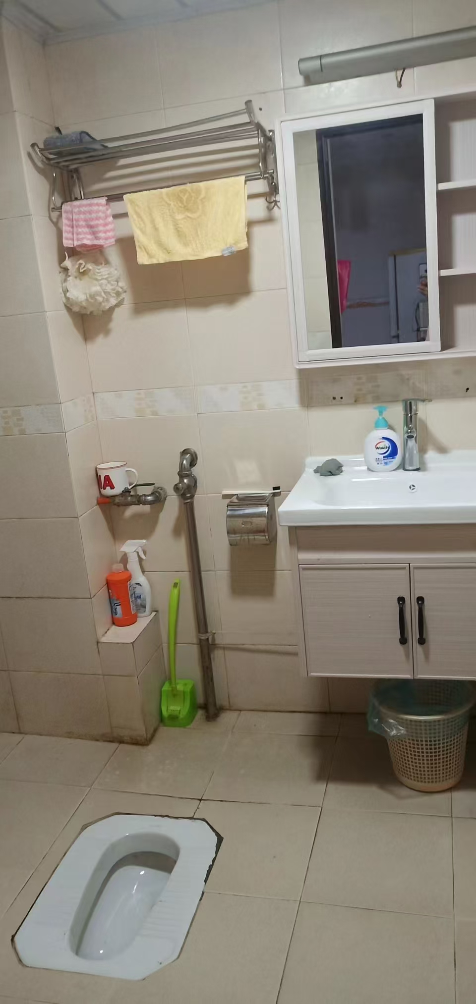 船山西路24号 2室2厅1卫 1200.0元/月 船山西路24号 2室2厅1卫 1200.0元/月室内图