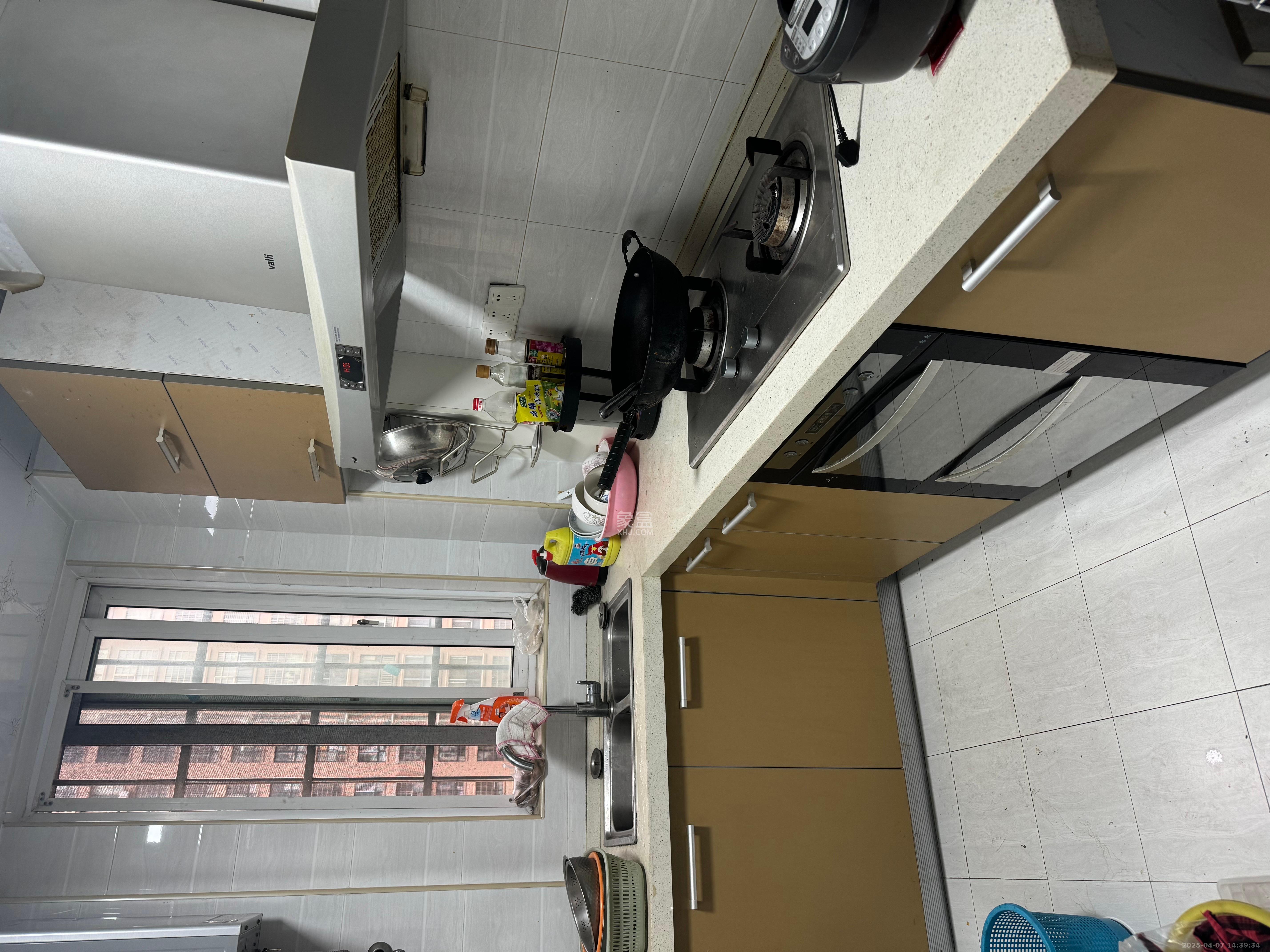 鑫科明珠  2室2厅1卫   2200.00元/月室内图1