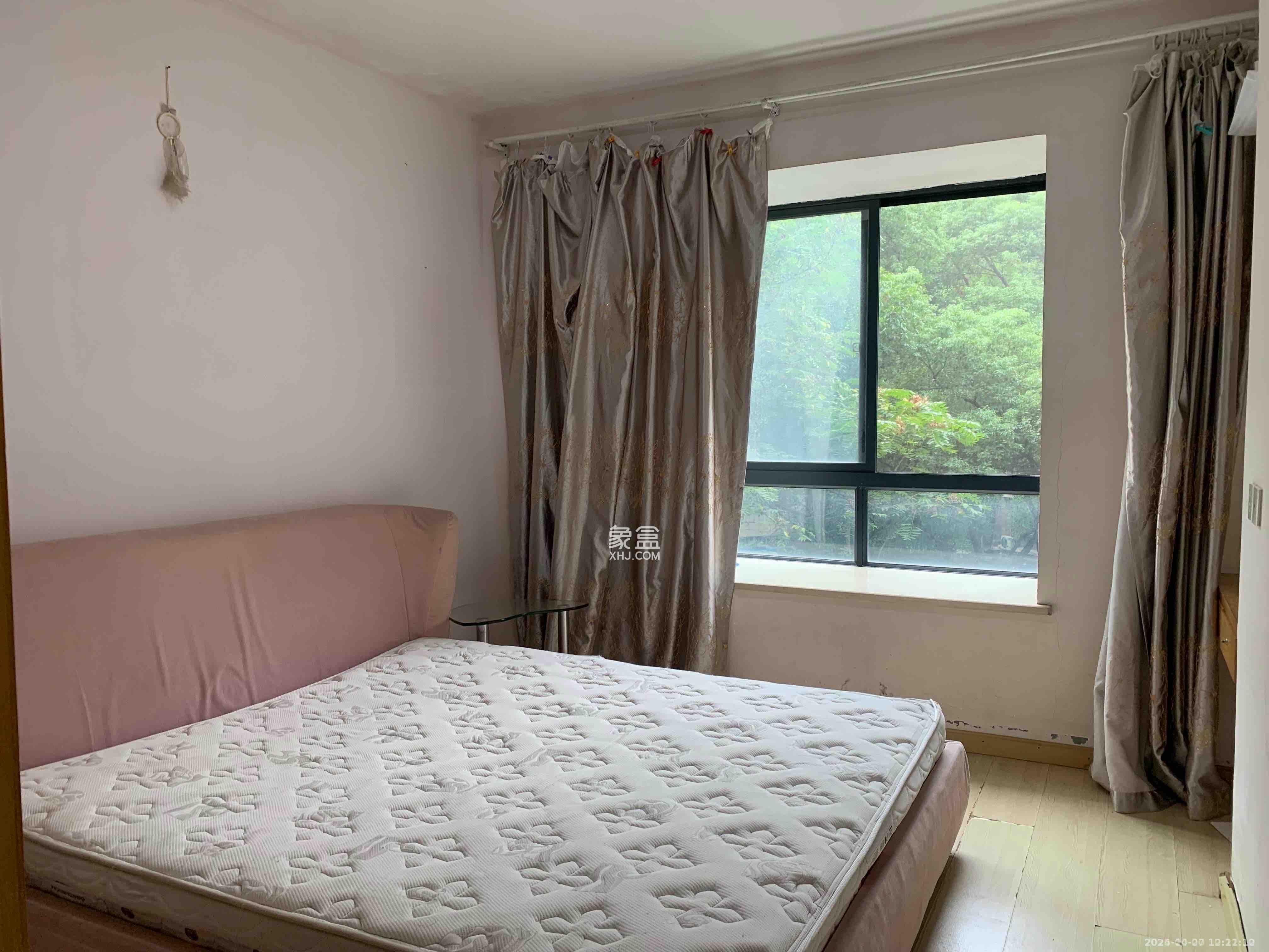 城市森林  1室1厅1卫    2600.0元/月 城市森林  1室1厅1卫    2600.0元/月室内图