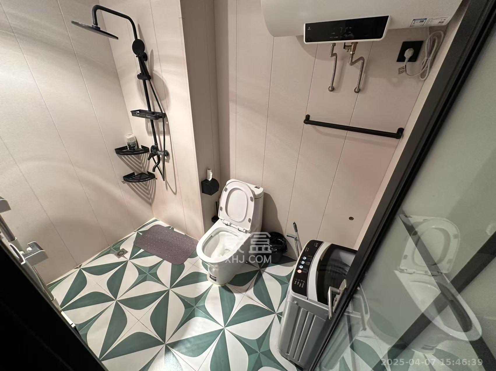 YO领域(领御大厦) 1室1厅1卫 1800.0元/月 YO领域(领御大厦) 1室1厅1卫 1800.0元/月室内图