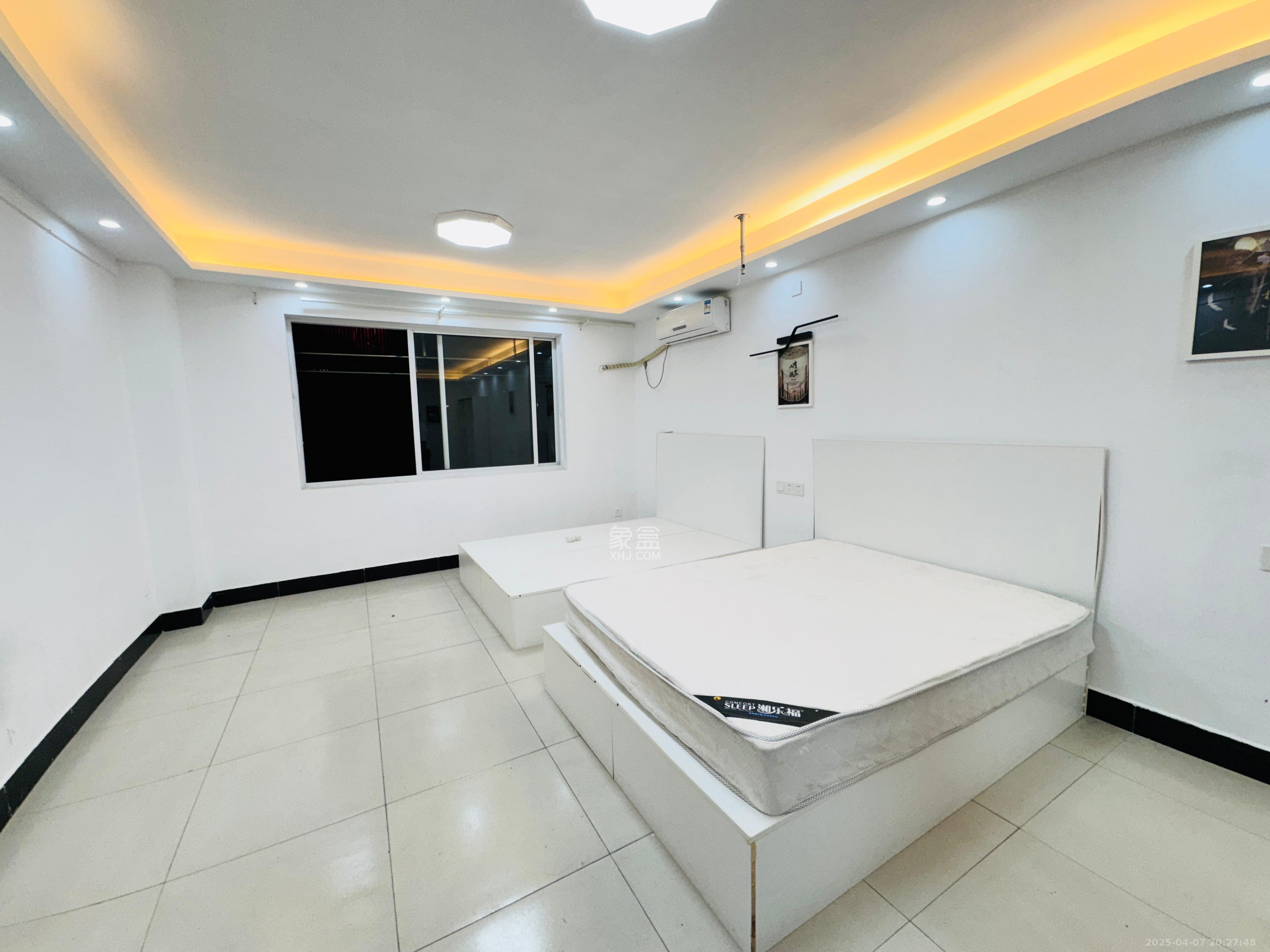 添景阁 1室1厅1卫 1600.0元/月 添景阁 1室1厅1卫 1600.0元/月室内图