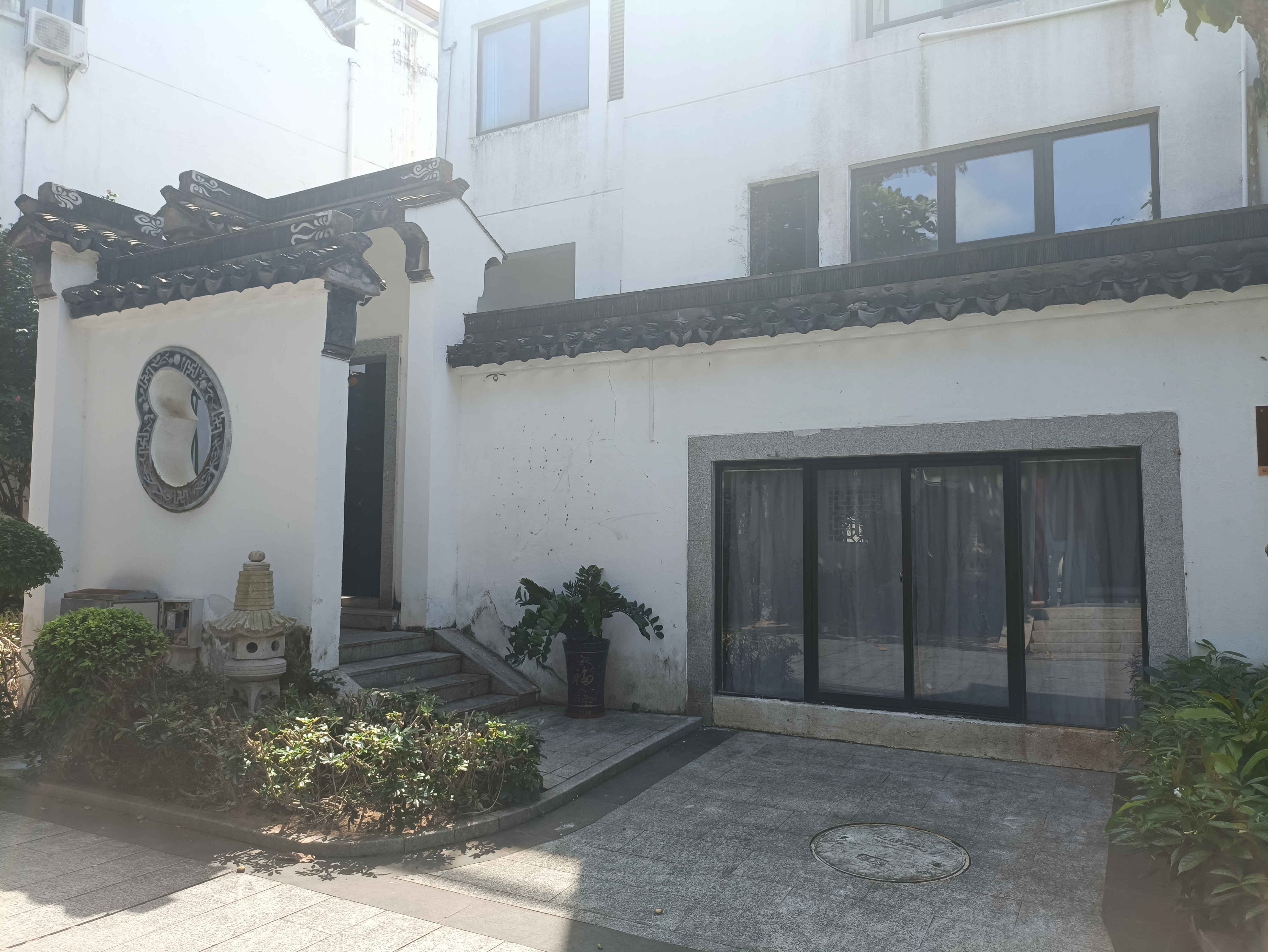 宝安江南城  5室2厅1卫   12000.00元/月室内图