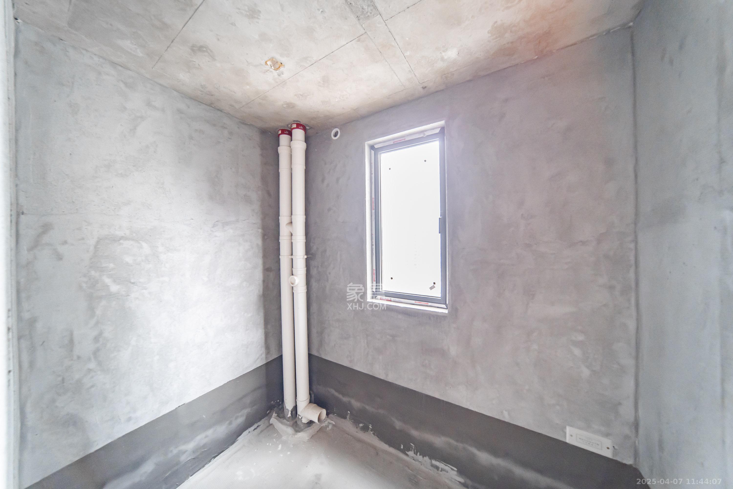 城发恒伟洋湖映2009 4室2厅2卫 1800.0元/月 城发恒伟洋湖映2009 4室2厅2卫 1800.0元/月室内图