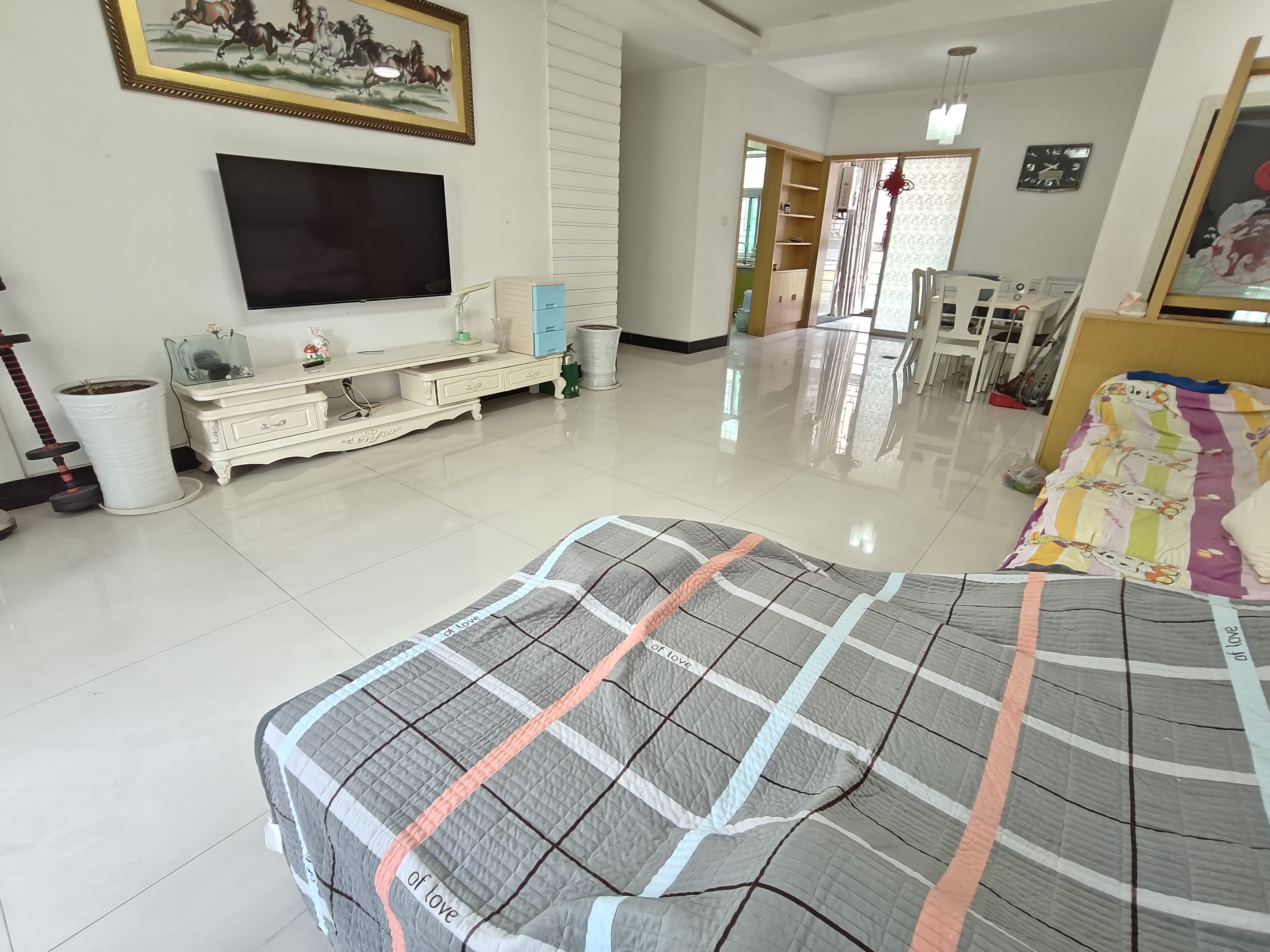 金凤川紫 3室2厅2卫 1200.0元/月 金凤川紫 3室2厅2卫 1200.0元/月室内图