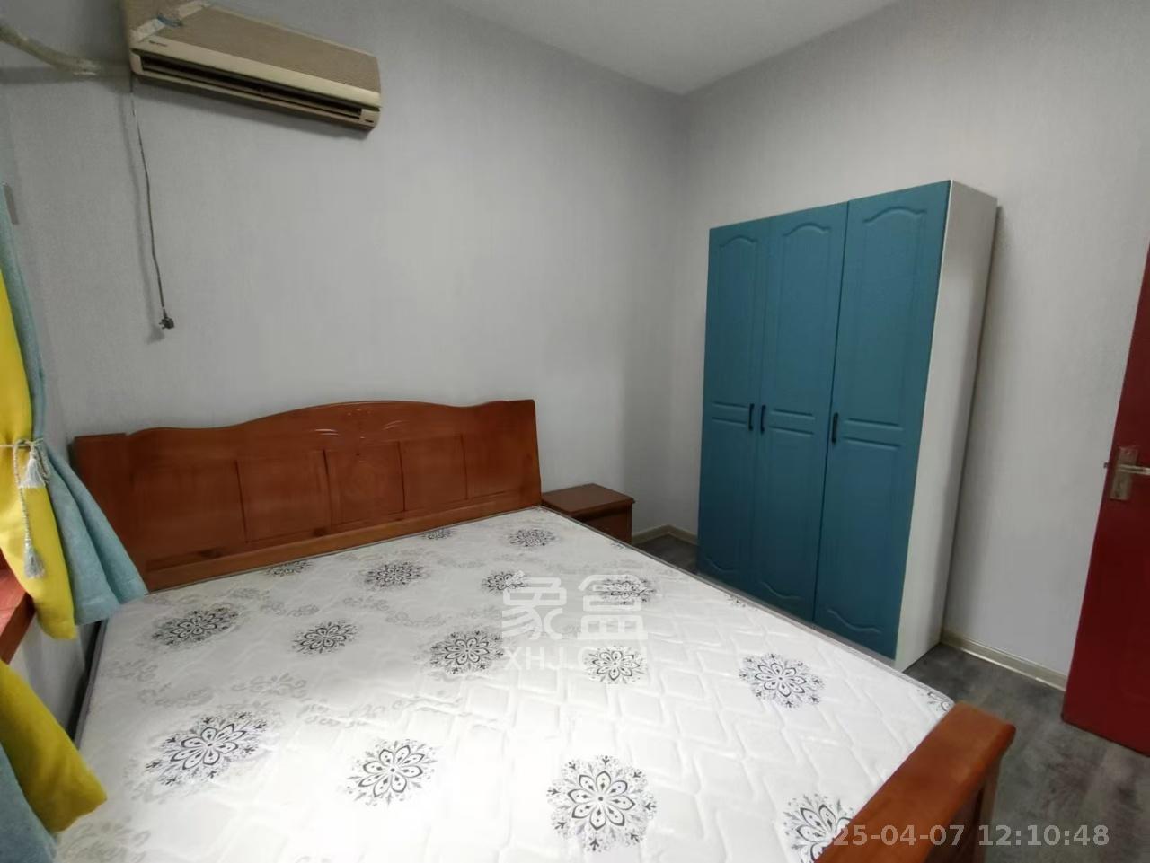 竹园公寓 3室2厅2卫 2700.0元/月 竹园公寓 3室2厅2卫 2700.0元/月室内图