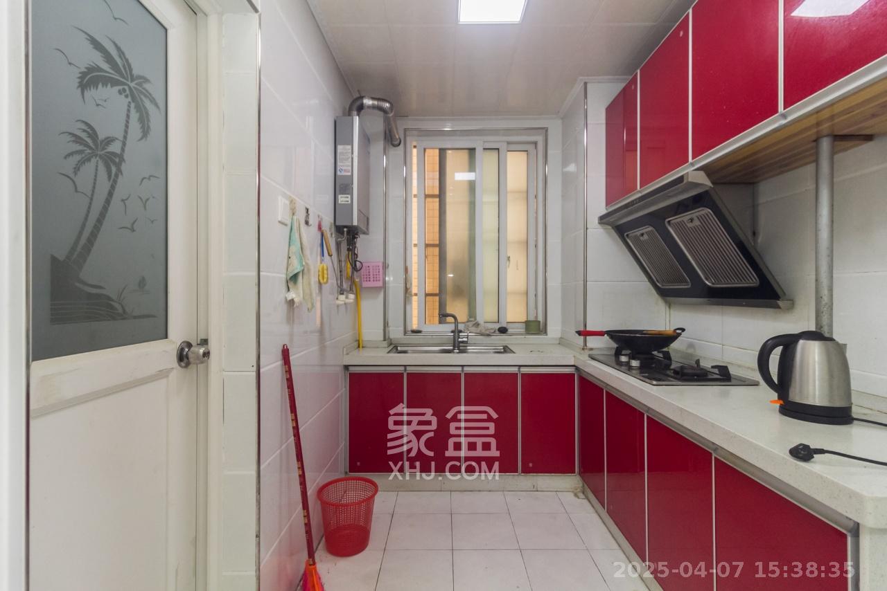 圣力华苑 2室2厅1卫 1400.0元/月 圣力华苑 2室2厅1卫 1400.0元/月室内图