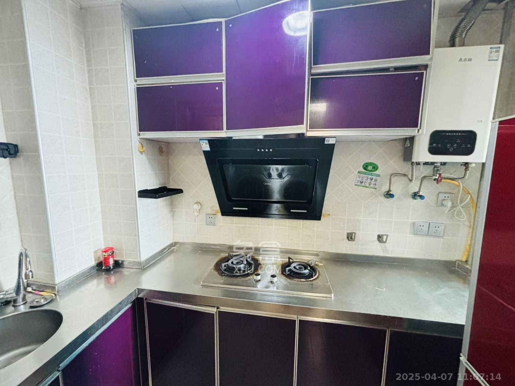 白沙晶城 1室1厅1卫 1650.0元/月 白沙晶城 1室1厅1卫 1650.0元/月室内图