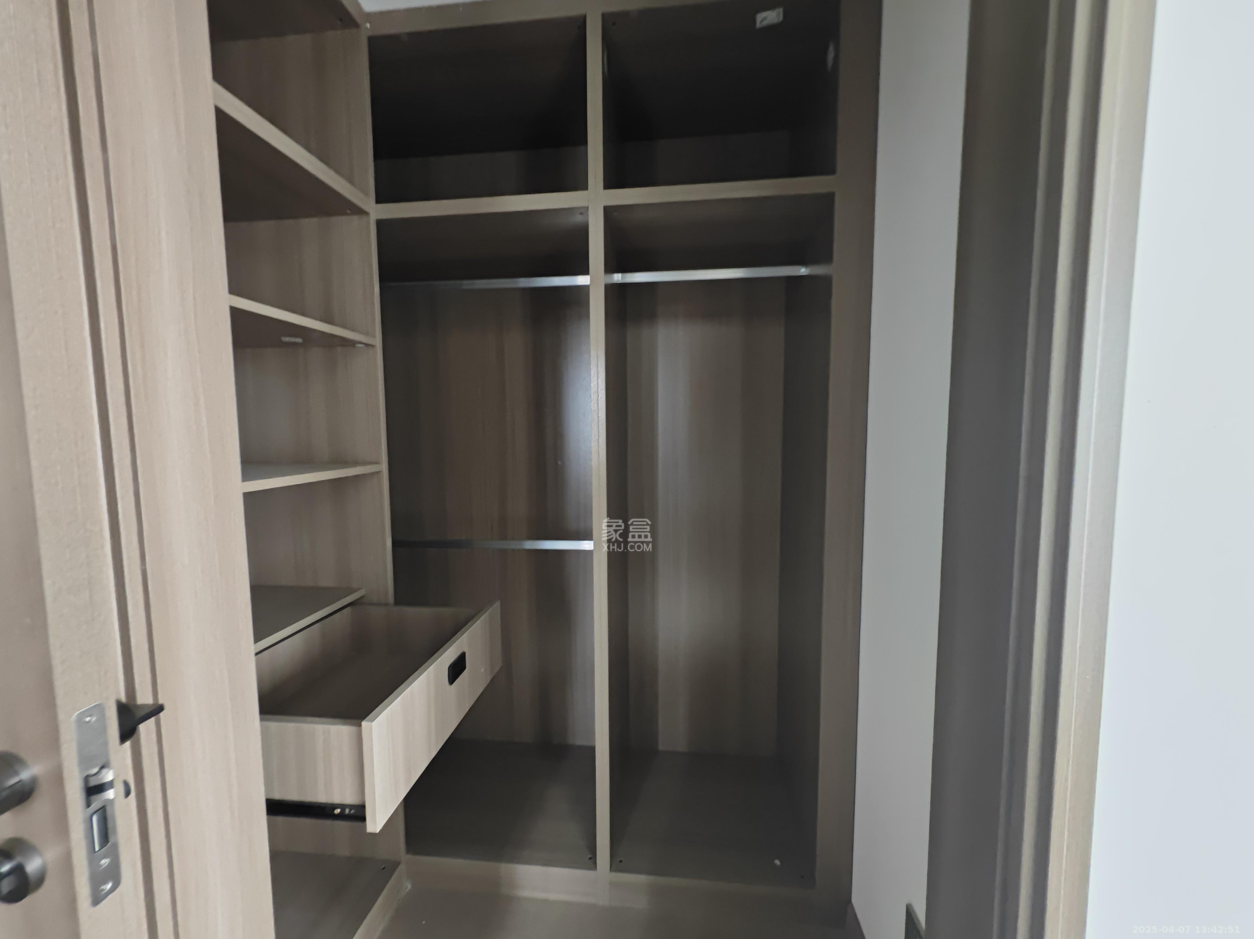 长沙溪山悦  4室2厅2卫   3200.00元/月室内图