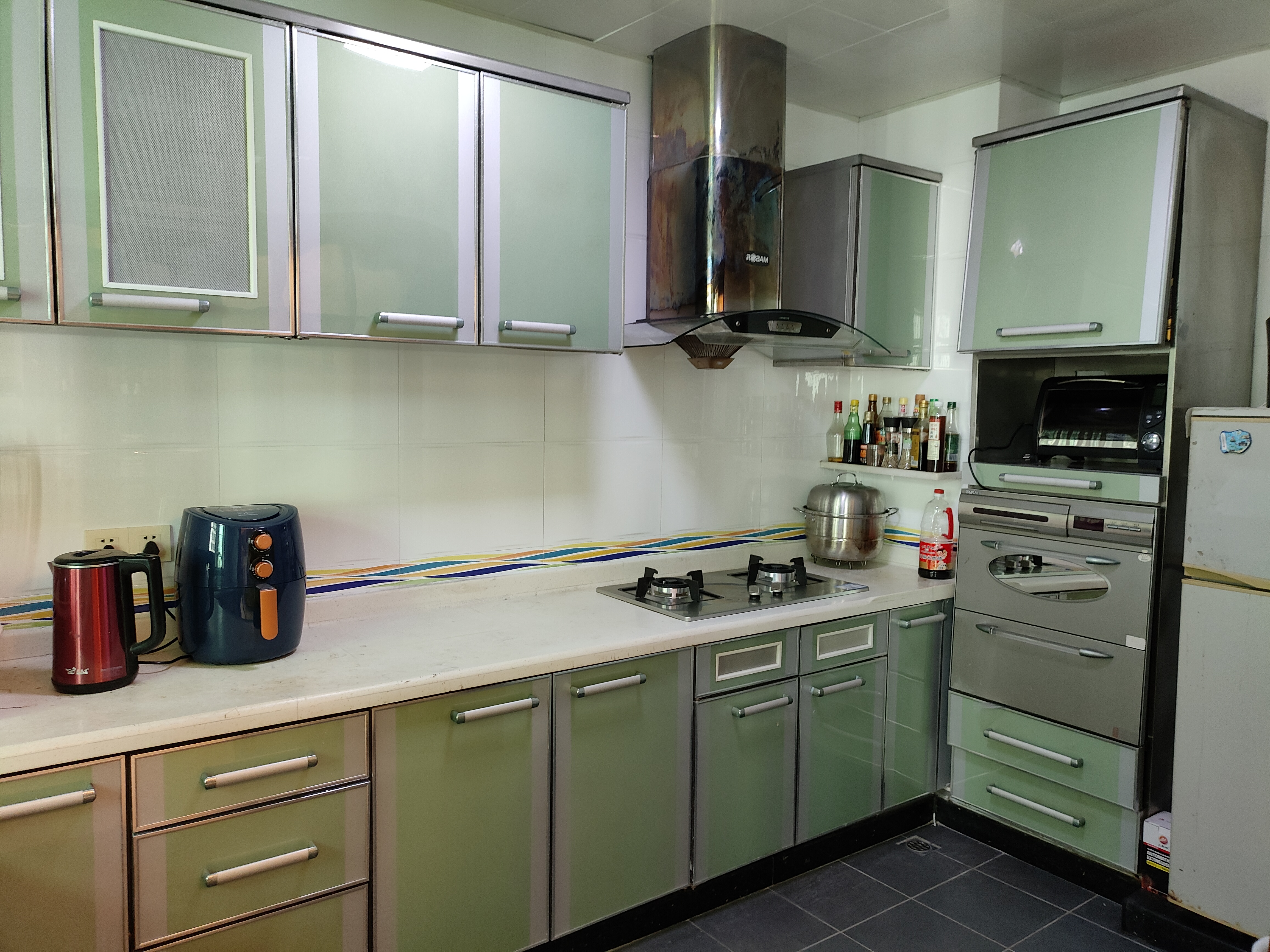 都市森林 5室2厅2卫 300.0万 都市森林 5室2厅2卫 300.0万室内图