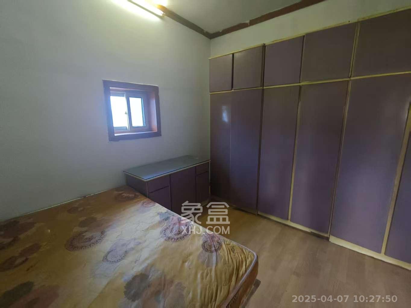 火车站邮政局宿舍 2室2厅1卫 1300.0元/月 火车站邮政局宿舍 2室2厅1卫 1300.0元/月室内图