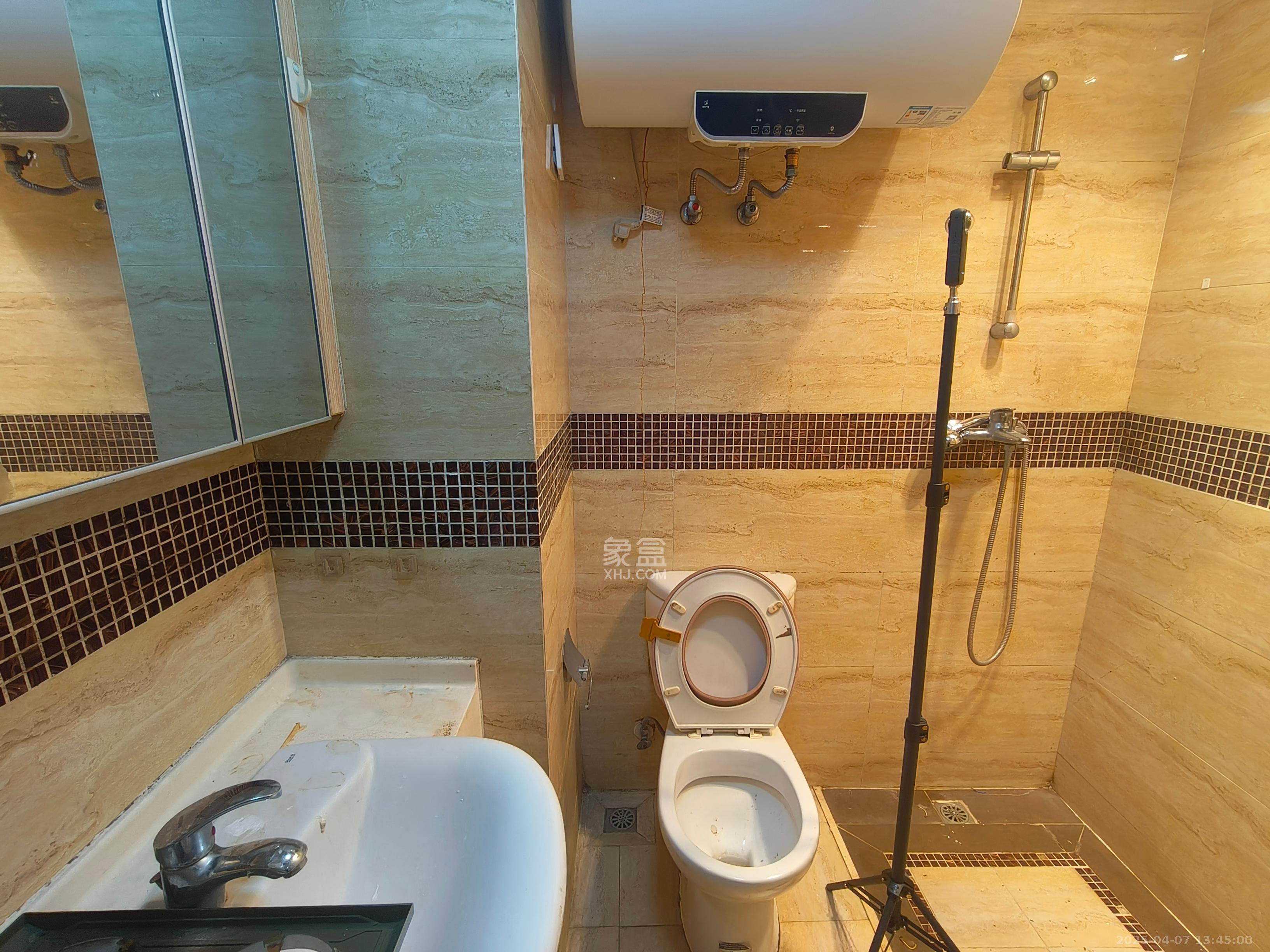 万科城市花园 1室1厅1卫 1350.0元/月 万科城市花园 1室1厅1卫 1350.0元/月室内图