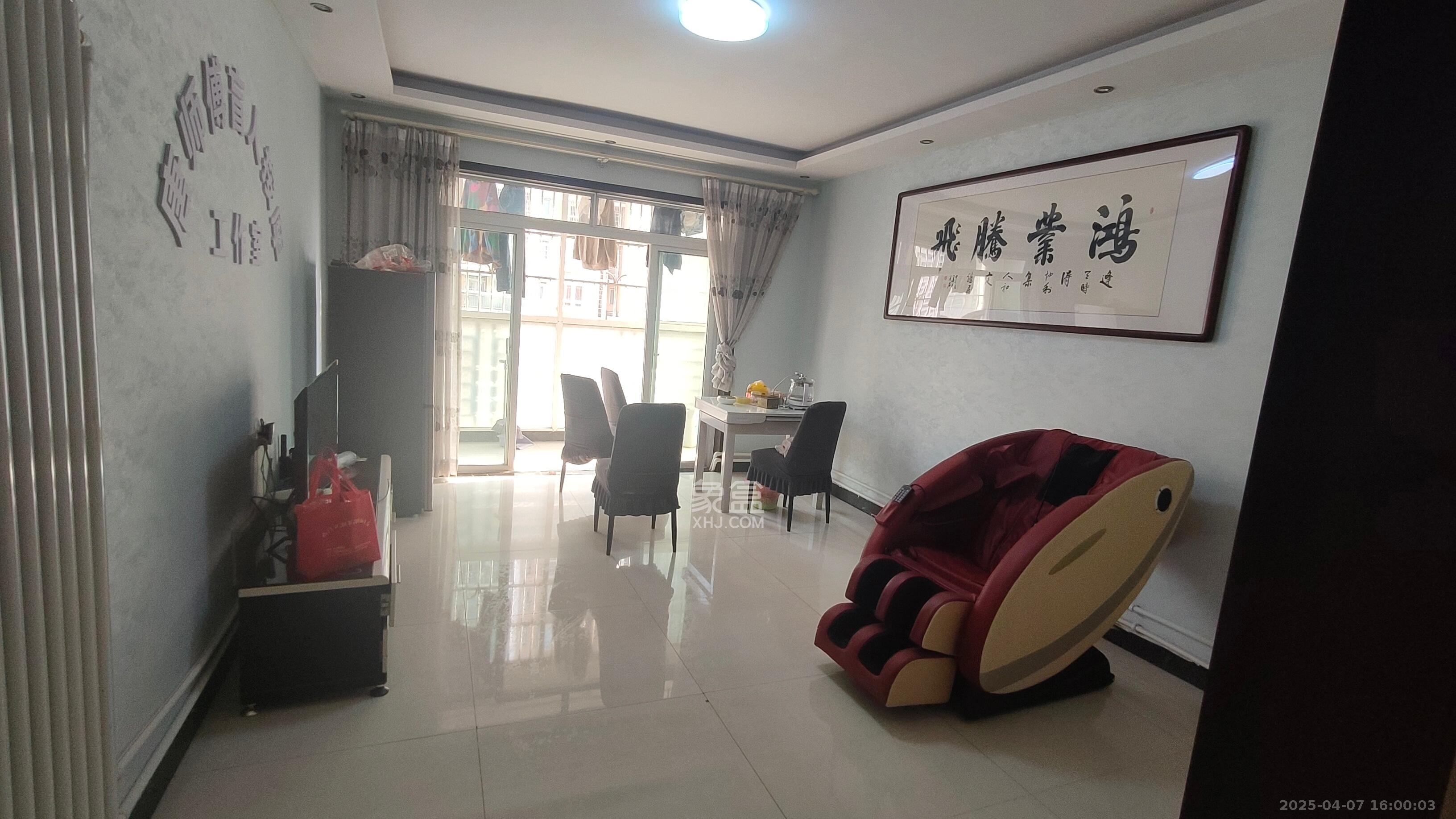 圣力华苑  2室2厅1卫    1100.0元/月室内图1