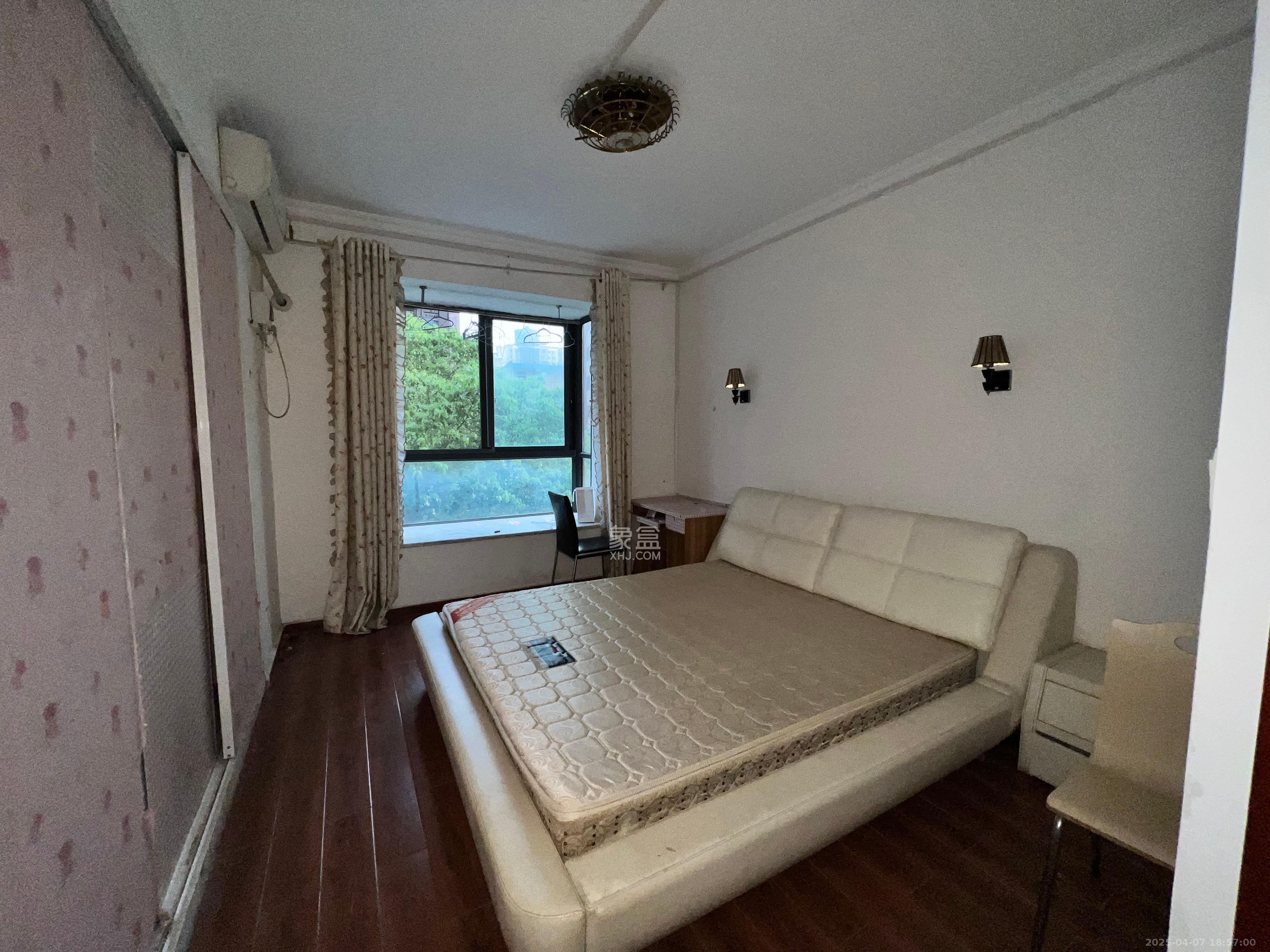 恒盛世家 4室1厅2卫 2000.0元/月 恒盛世家 4室1厅2卫 2000.0元/月室内图