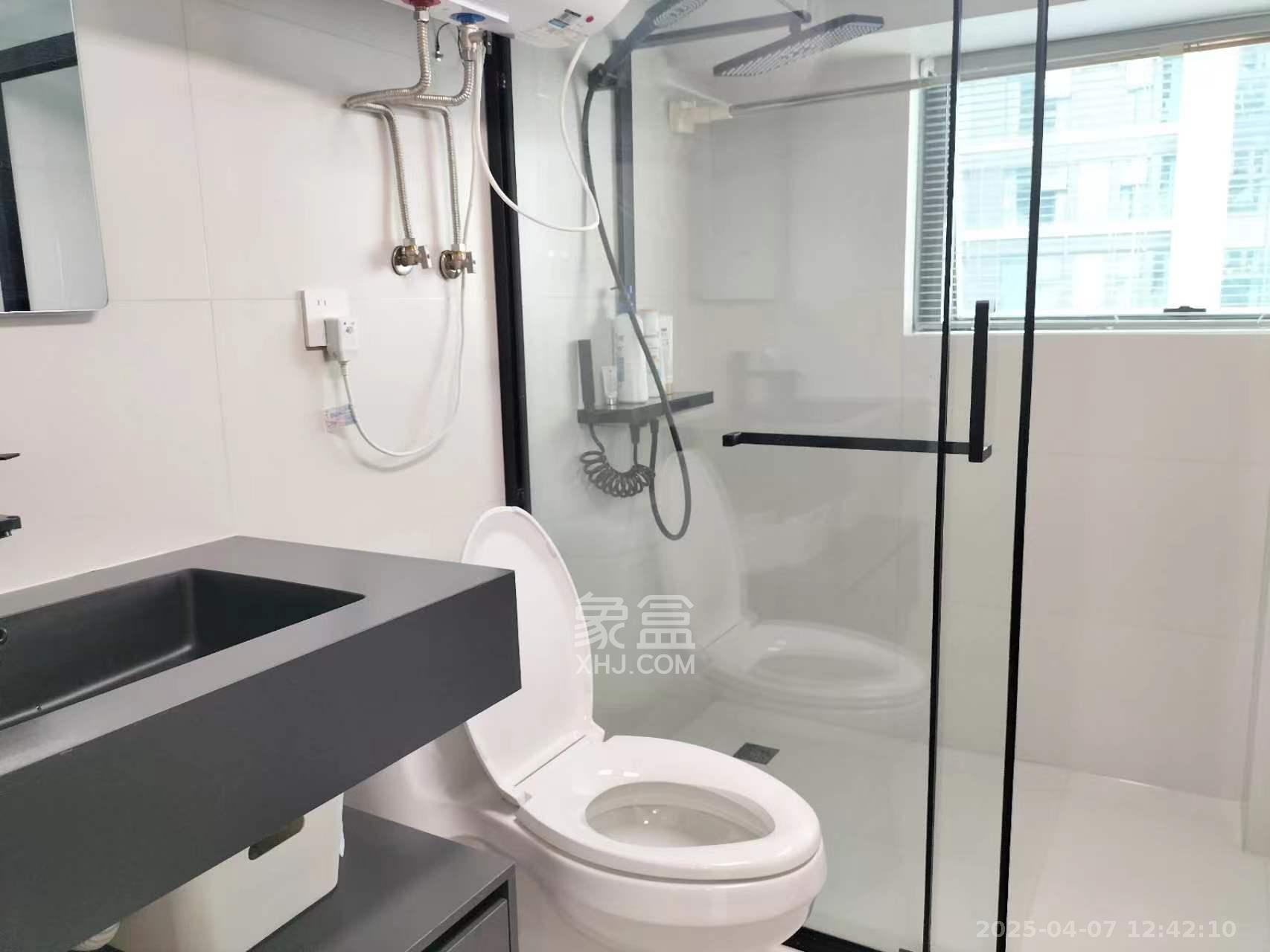 華潤置地中心  2室1廳1衛(wèi)   4500.00元/月室內(nèi)圖