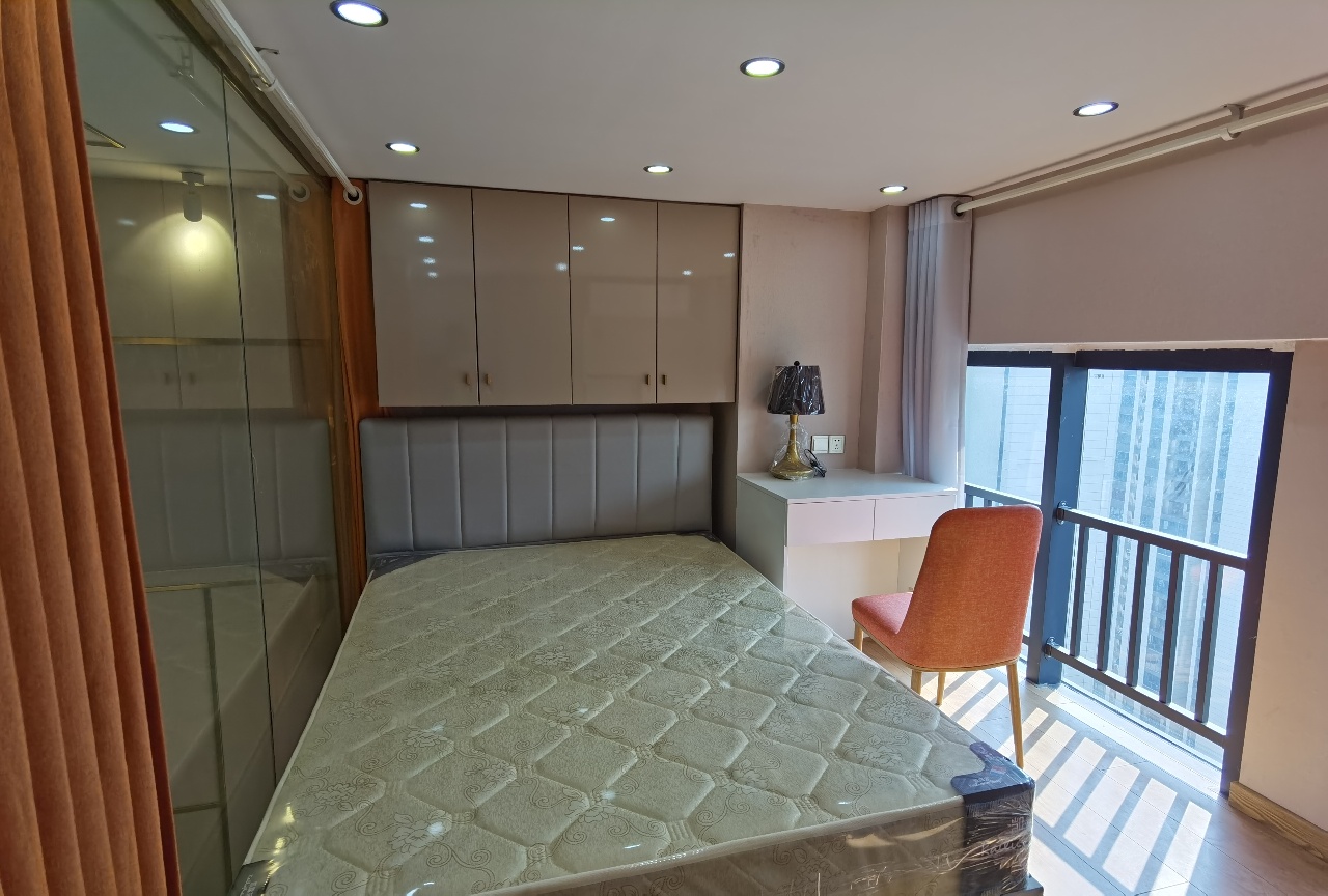 青春里 2室1厅1卫 1800.0元/月 青春里 2室1厅1卫 1800.0元/月室内图