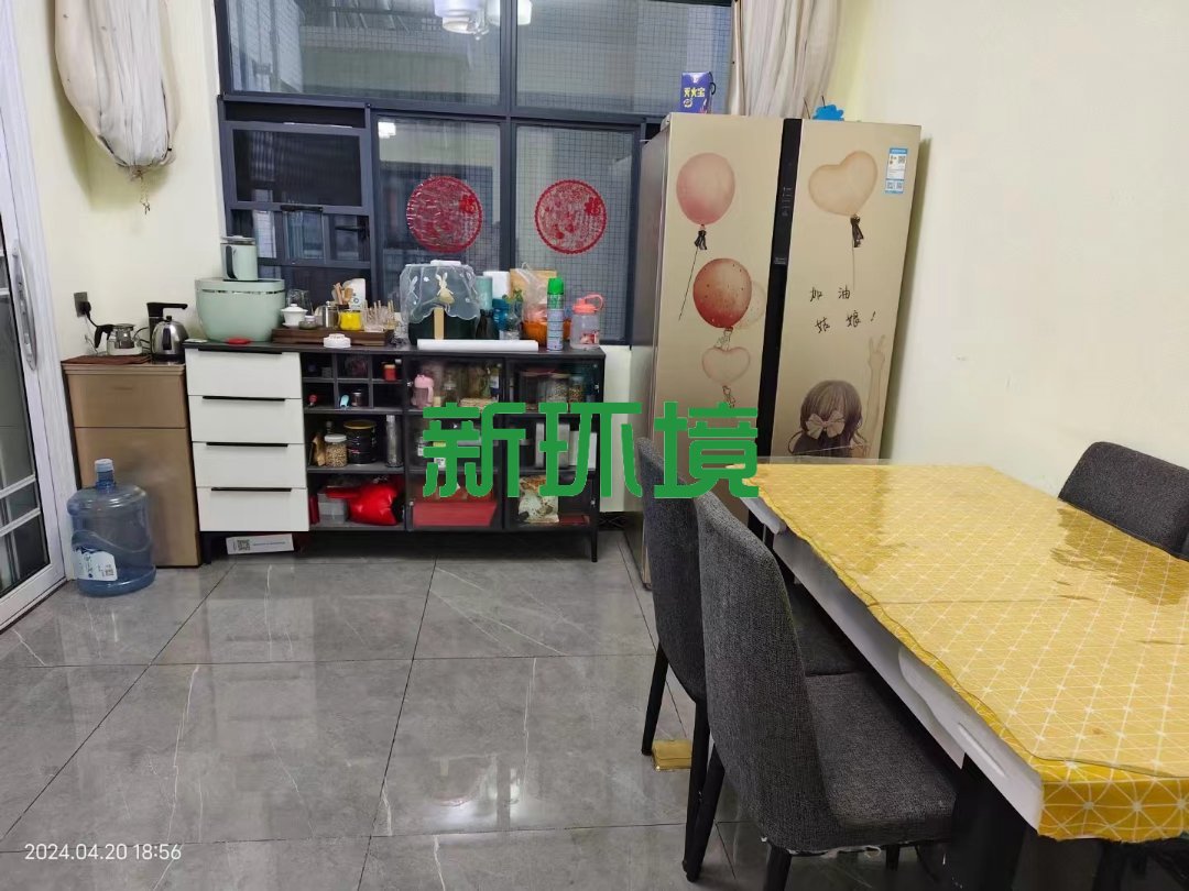 山城上品  4室2厅2卫   2000.00元/月室内图