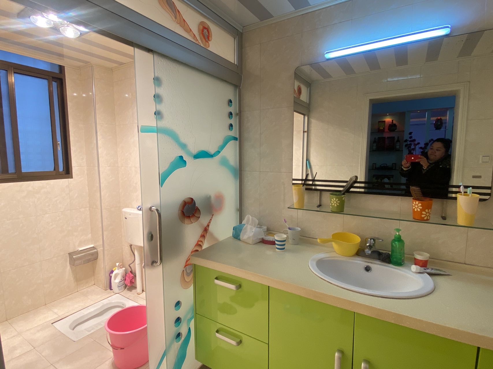 国税局家属院  4室2厅2卫    82.8万 国税局家属院  4室2厅2卫    82.8万客厅