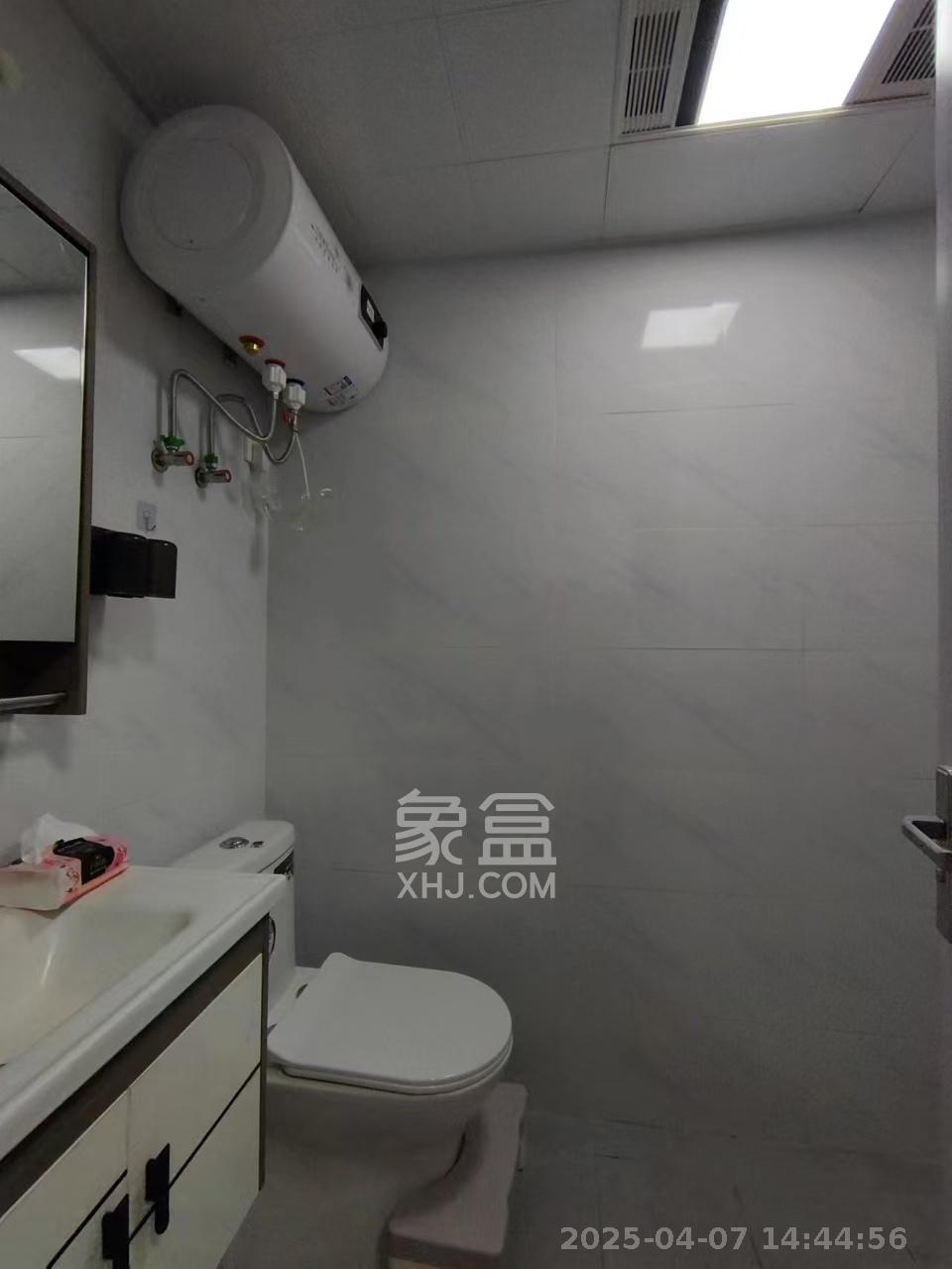 碧桂园城市之光  1室1厅1卫    1520.0元/月室内图1