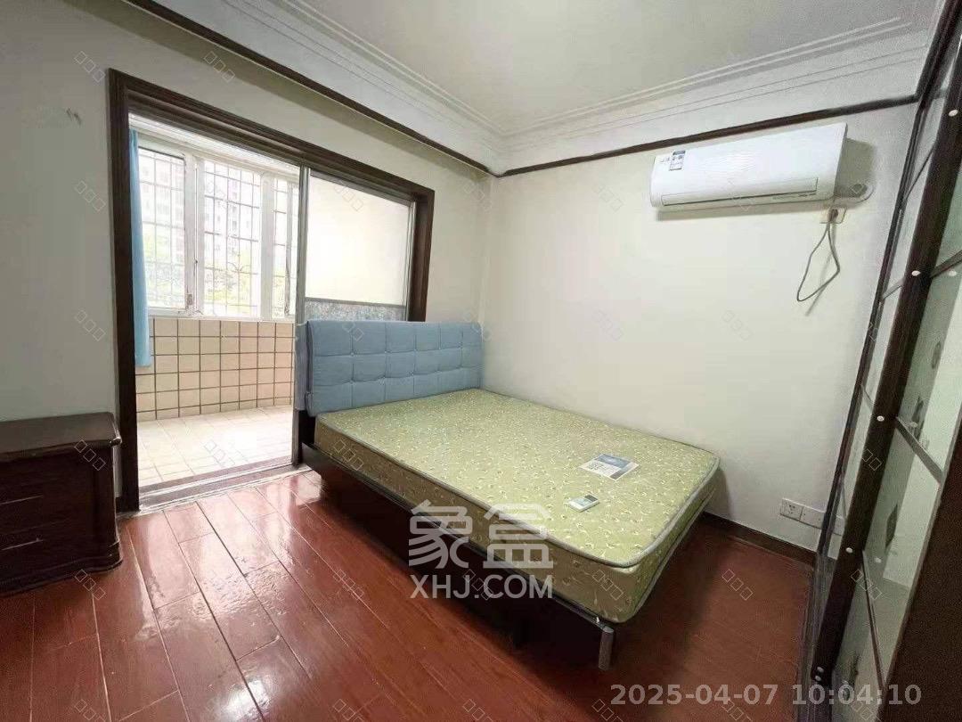三和公寓  2室2厅1卫   2250.00元/月室内图