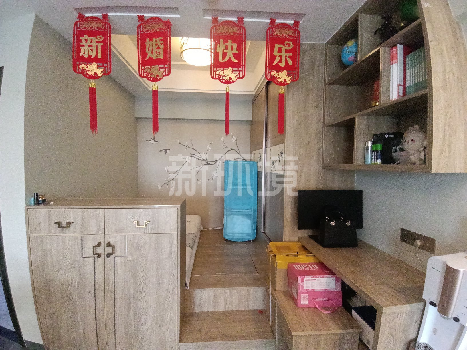 东方曼哈顿  2室2厅1卫   58.80万客厅