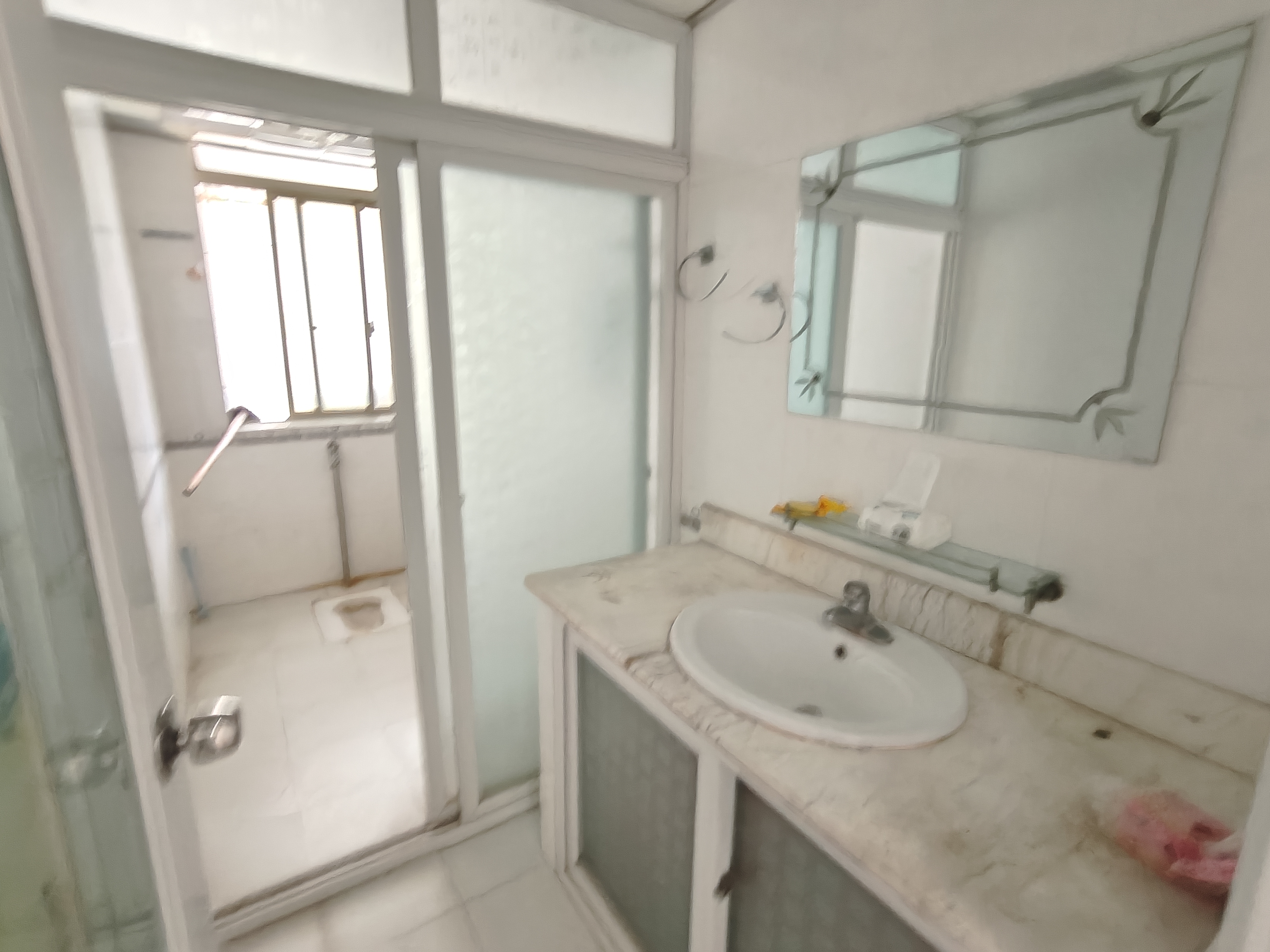 泽云佳园 3室2厅2卫 1700.0元/月 泽云佳园 3室2厅2卫 1700.0元/月室内图