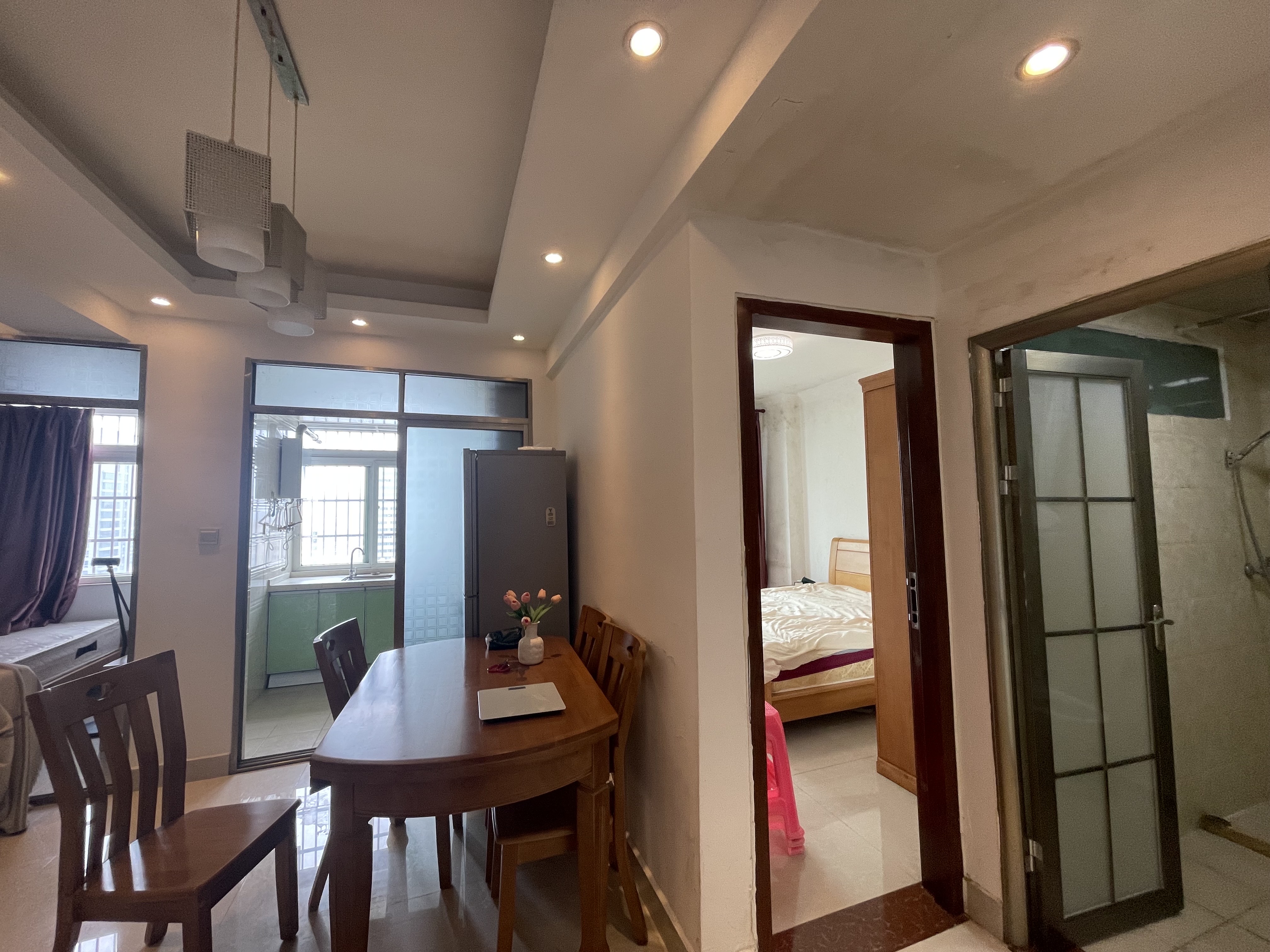 城市精英 1室2厅1卫 90.0万 城市精英 1室2厅1卫 90.0万客厅