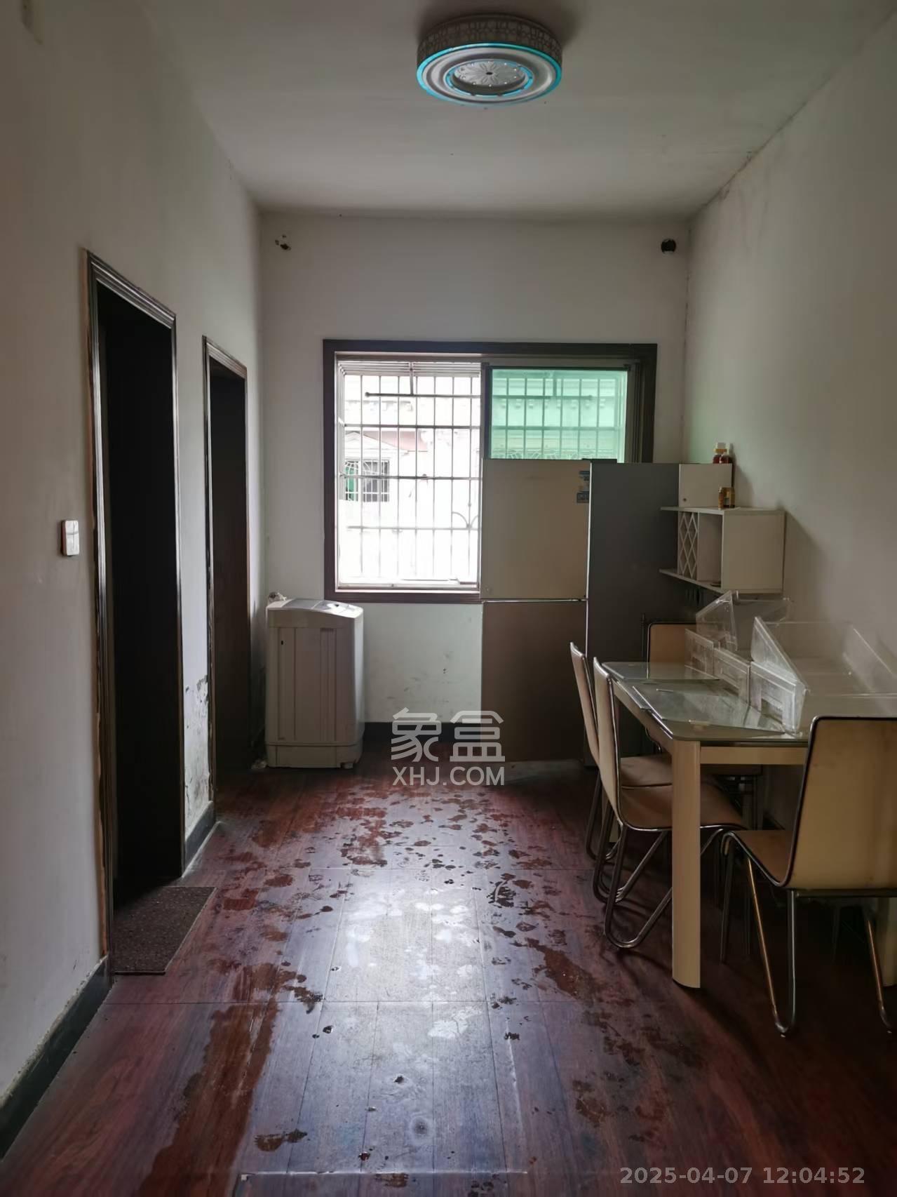 马王堆陶瓷建材新城  2室2厅1卫   1400.00元/月室内图