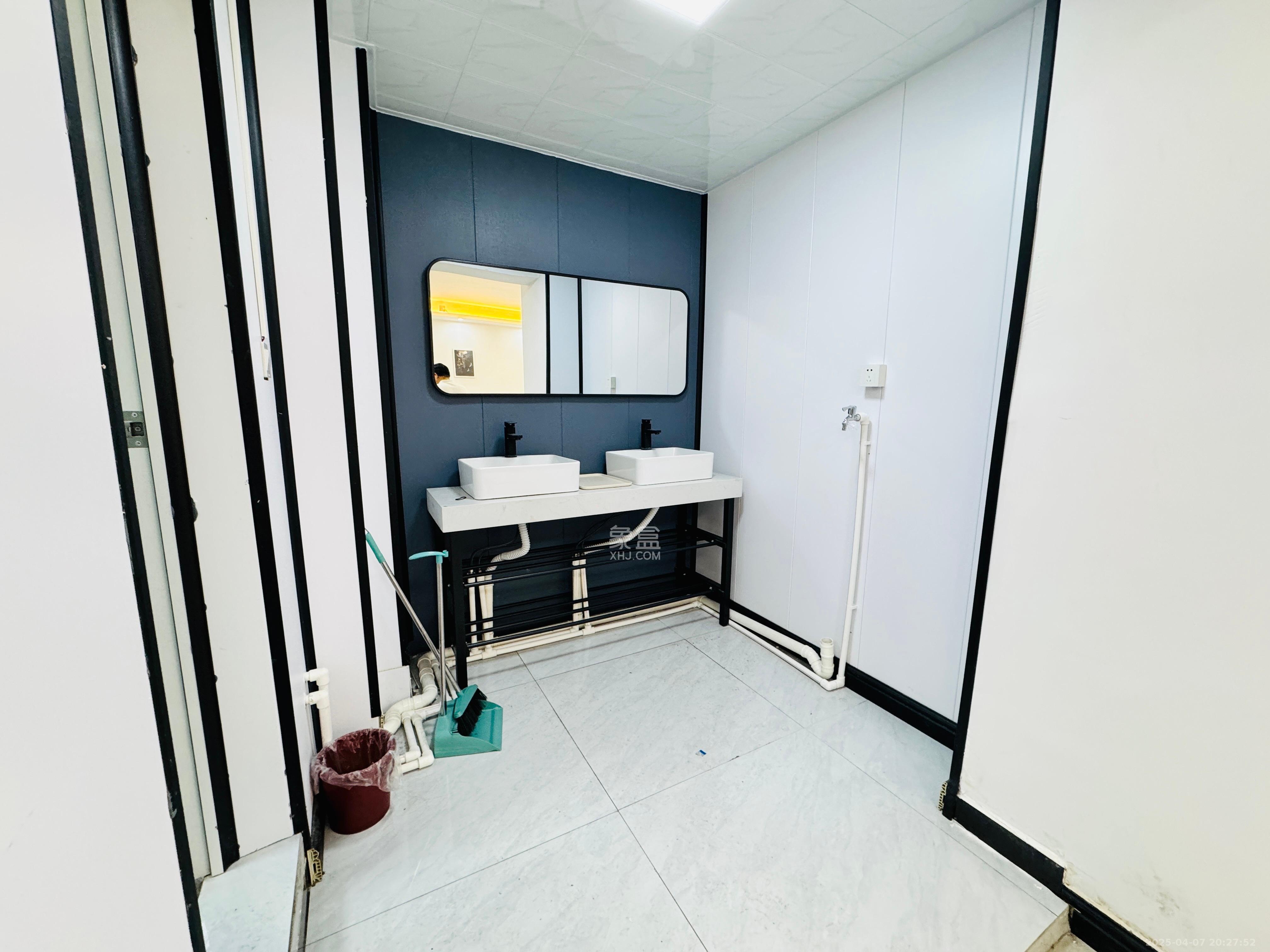 添景阁 1室1厅1卫 1600.0元/月 添景阁 1室1厅1卫 1600.0元/月室内图