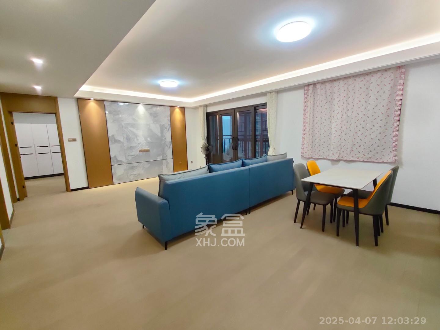 润和美郡(润和紫郡五期) 4室2厅2卫 2600.0元/月 润和美郡(润和紫郡五期) 4室2厅2卫 2600.0元/月室内图