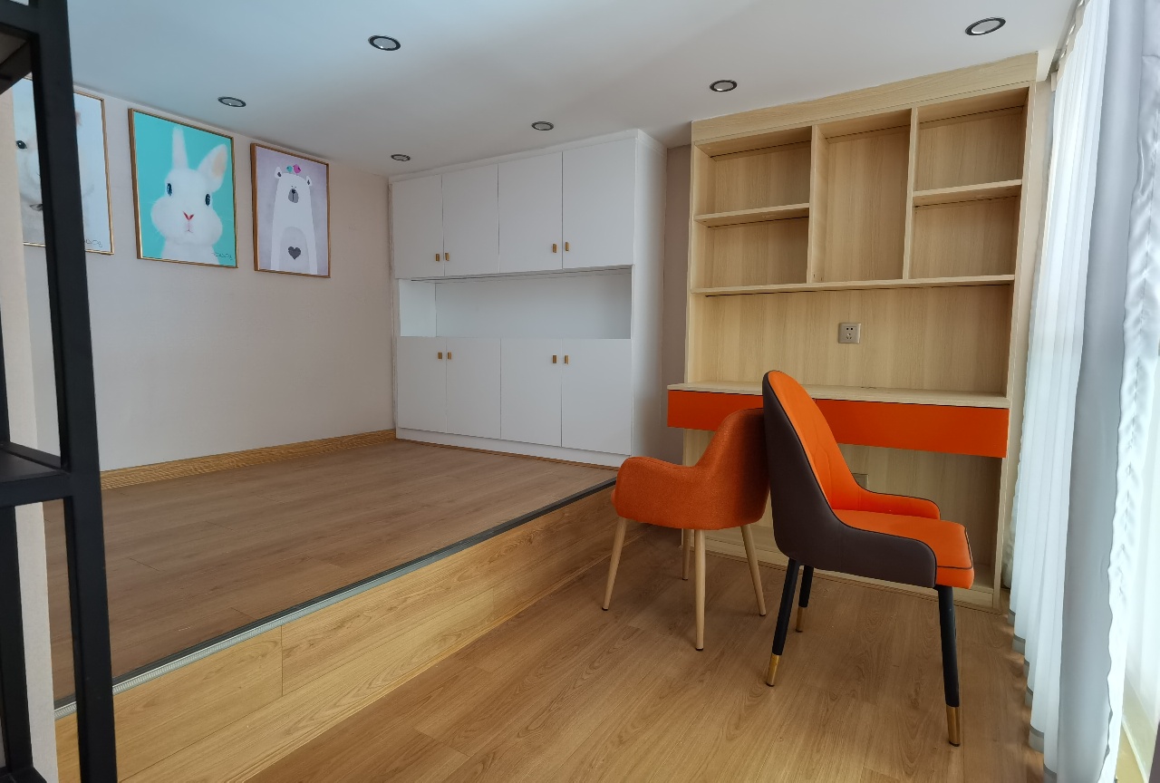 青春里 2室1厅1卫 1800.0元/月 青春里 2室1厅1卫 1800.0元/月室内图