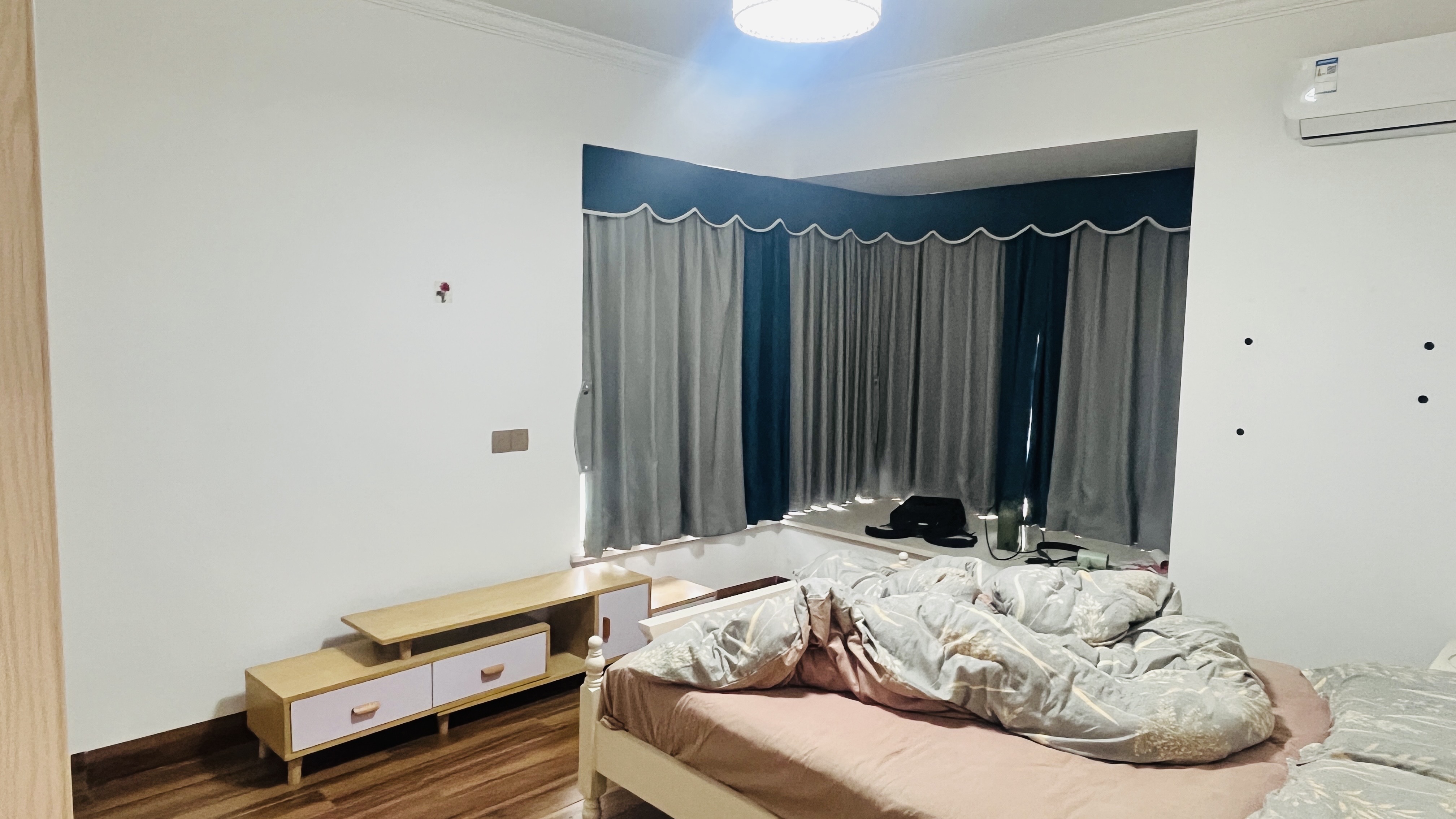 梓山湖领御  2室1厅1卫    48.8万 梓山湖领御  2室1厅1卫    48.8万客厅