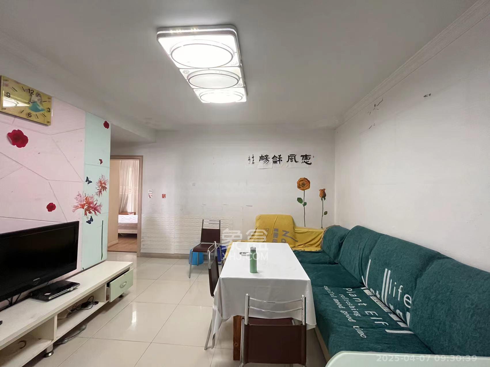 星典时代  2室1厅1卫    1800.0元/月室内图