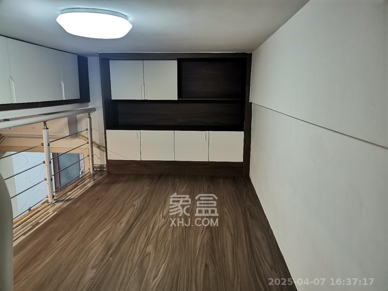 裕天国际商汇中心 1室1厅1卫 1400.0元/月 裕天国际商汇中心 1室1厅1卫 1400.0元/月室内图