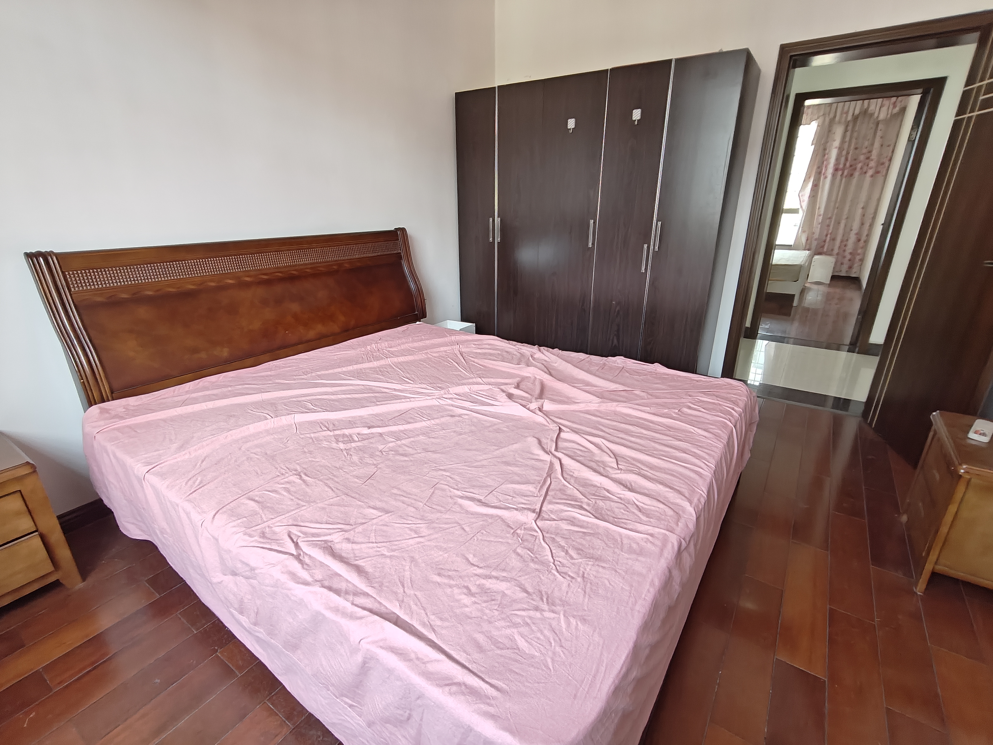 泽云佳园 3室2厅2卫 1700.0元/月 泽云佳园 3室2厅2卫 1700.0元/月室内图