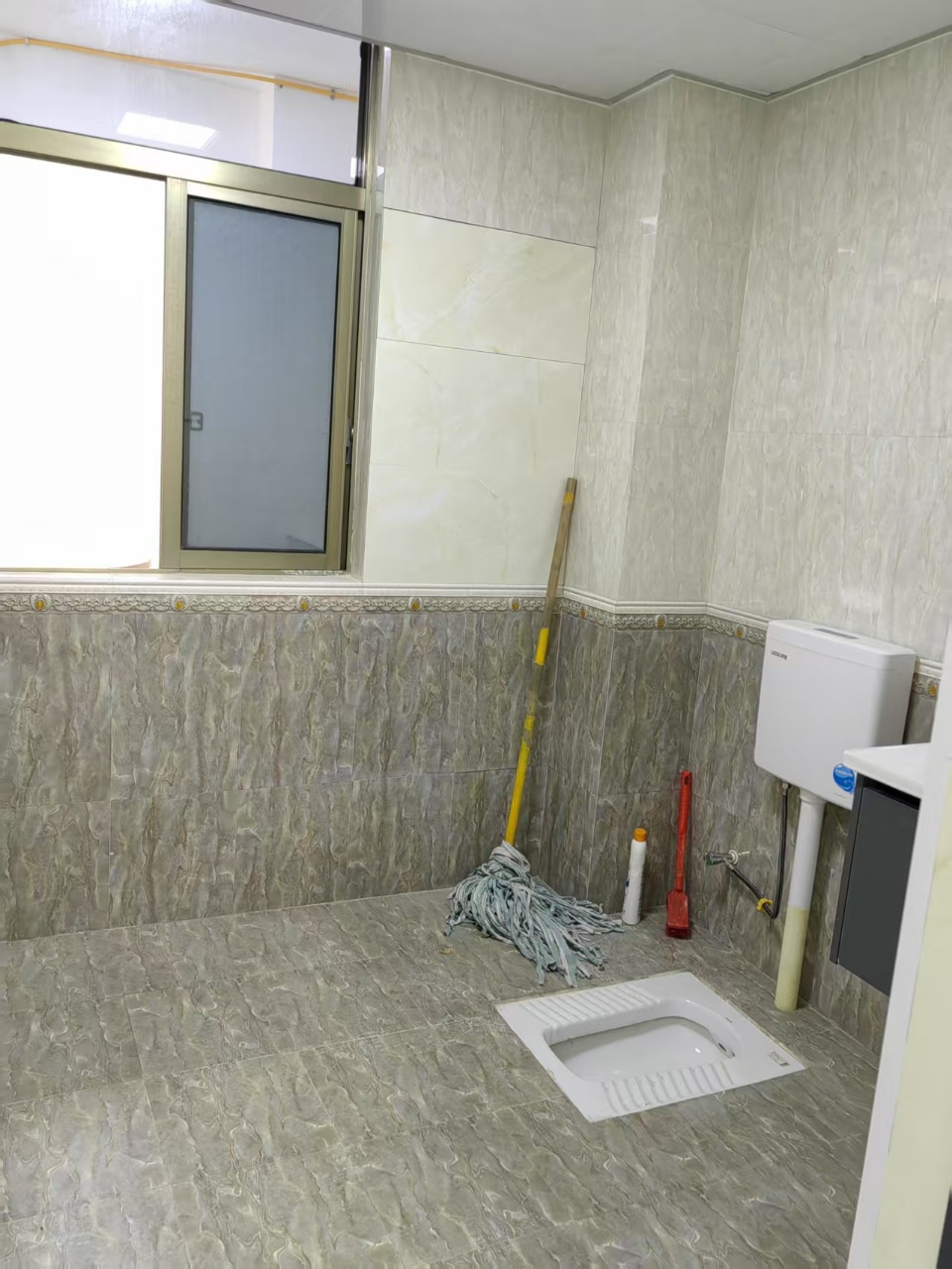 金源大厦 2室2厅1卫 1500.0元/月 金源大厦 2室2厅1卫 1500.0元/月室内图