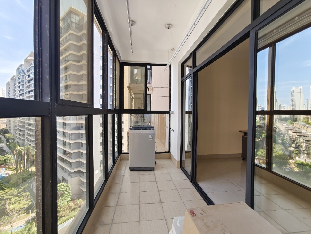 西海瑞园  3室2厅2卫    155.0万 西海瑞园  3室2厅2卫    155.0万室内图