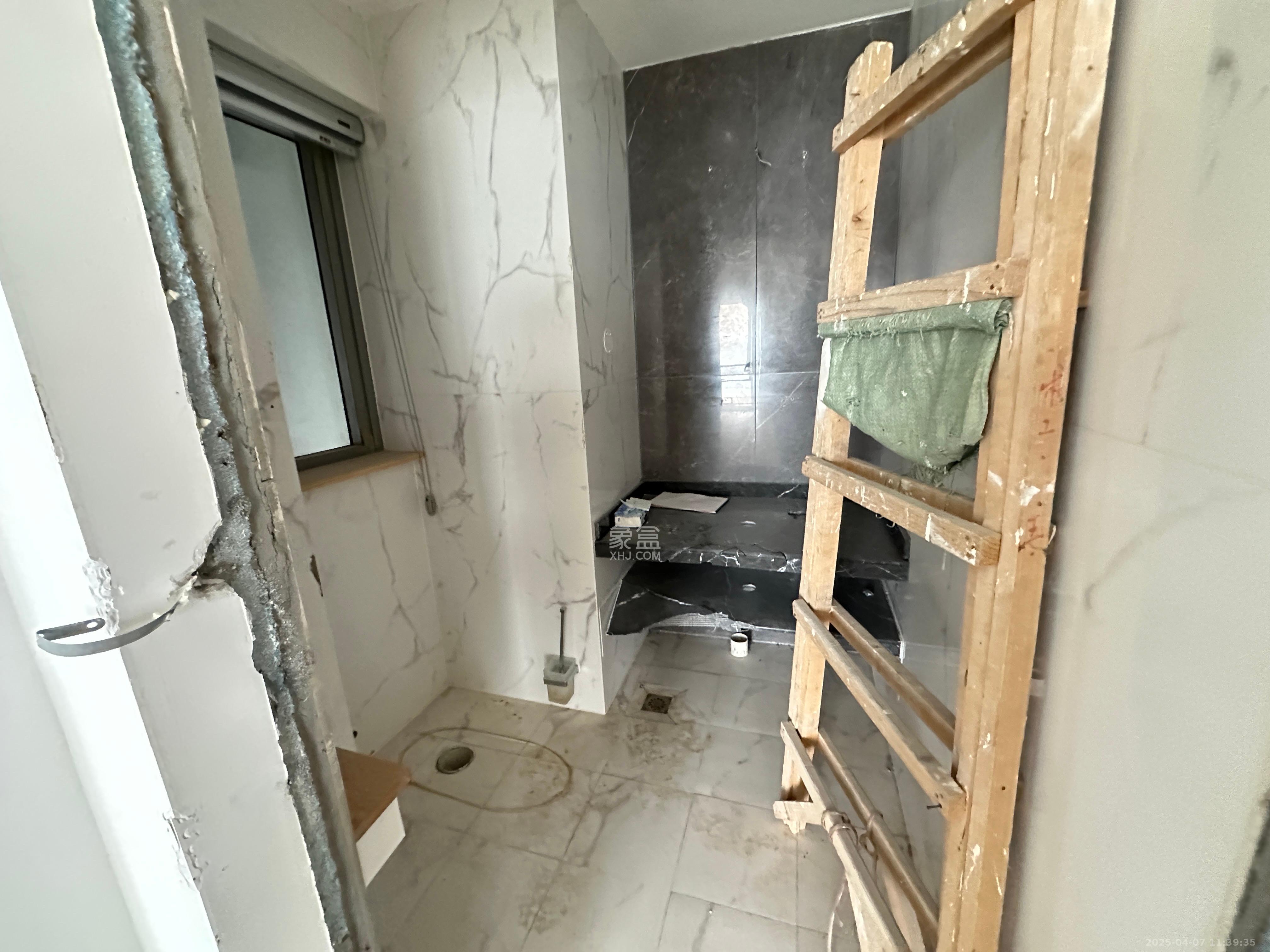 保利国际广场 1室1厅1卫 9000.0元/月 保利国际广场 1室1厅1卫 9000.0元/月室内图