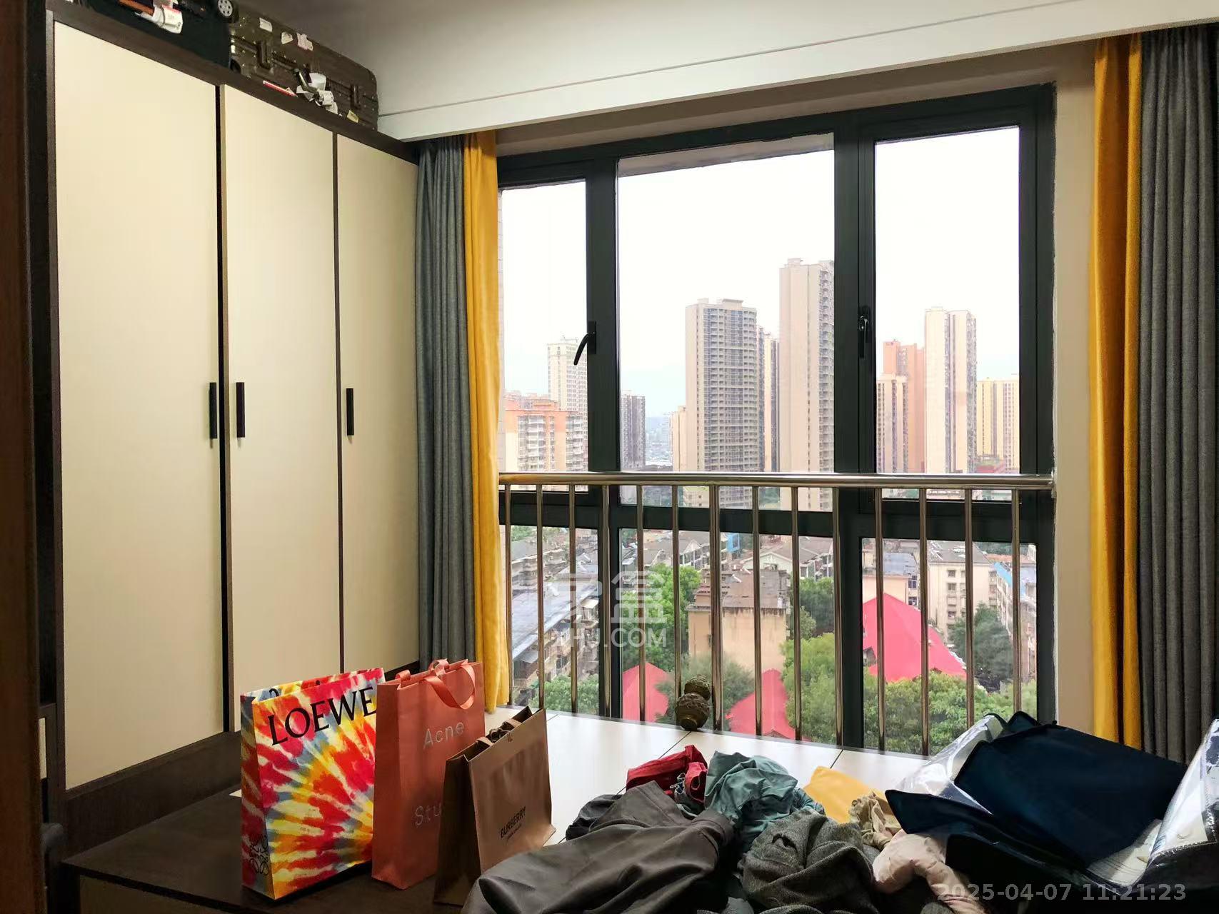 里约荟  2室2厅1卫    3600.0元/月 里约荟  2室2厅1卫    3600.0元/月室内图