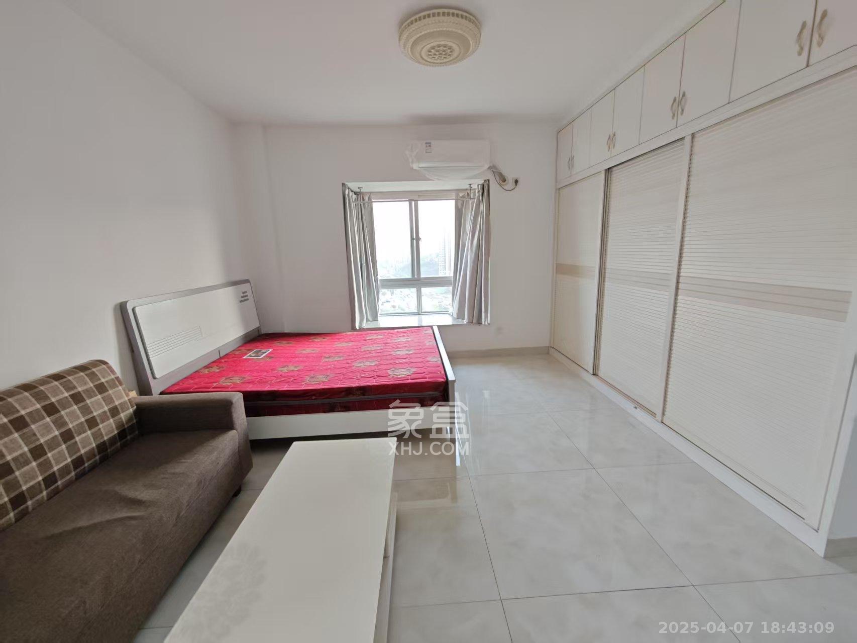 丰园城(鄱阳小区二期)  1室1厅1卫    1400.0元/月 丰园城(鄱阳小区二期)  1室1厅1卫    1400.0元/月