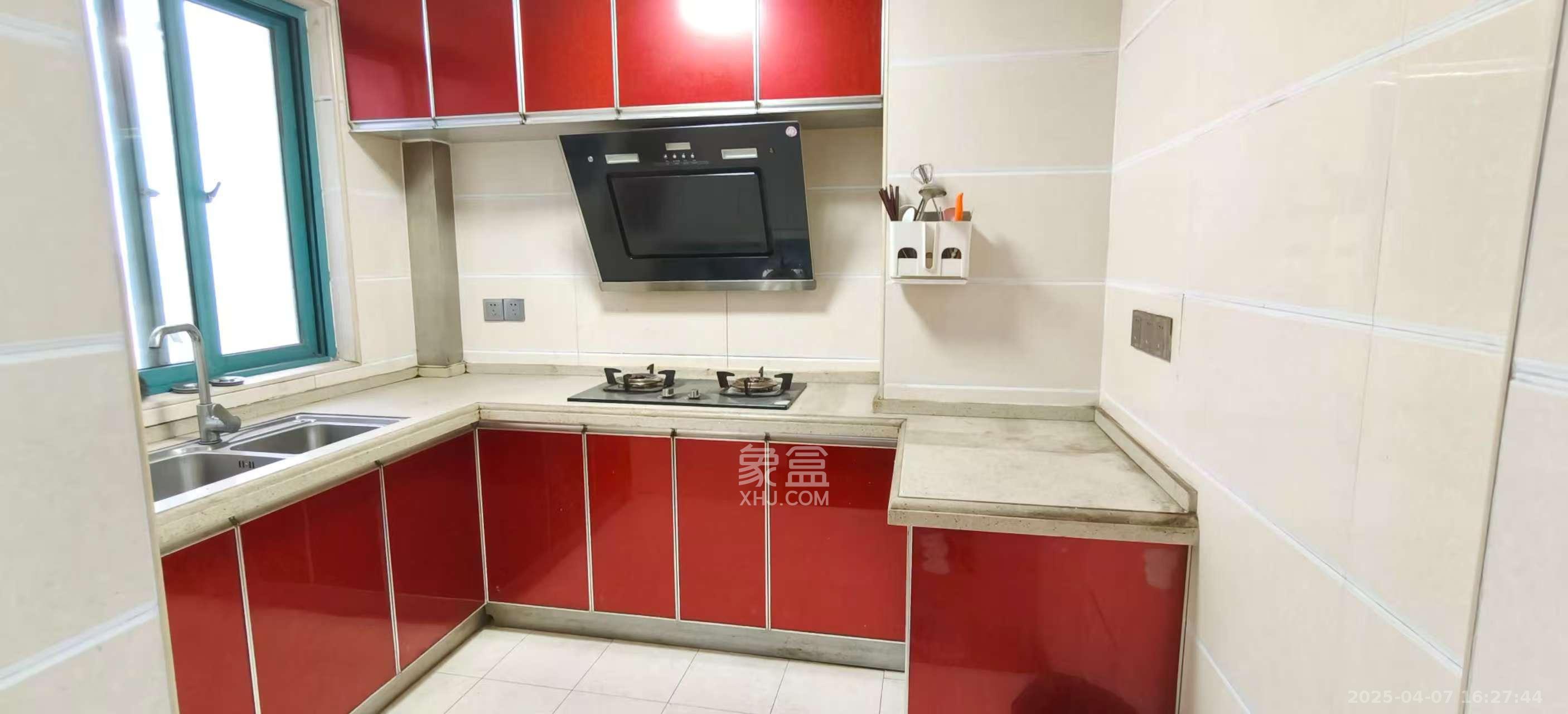 蝴蝶谷  3室2厅1卫   1600.00元/月室内图