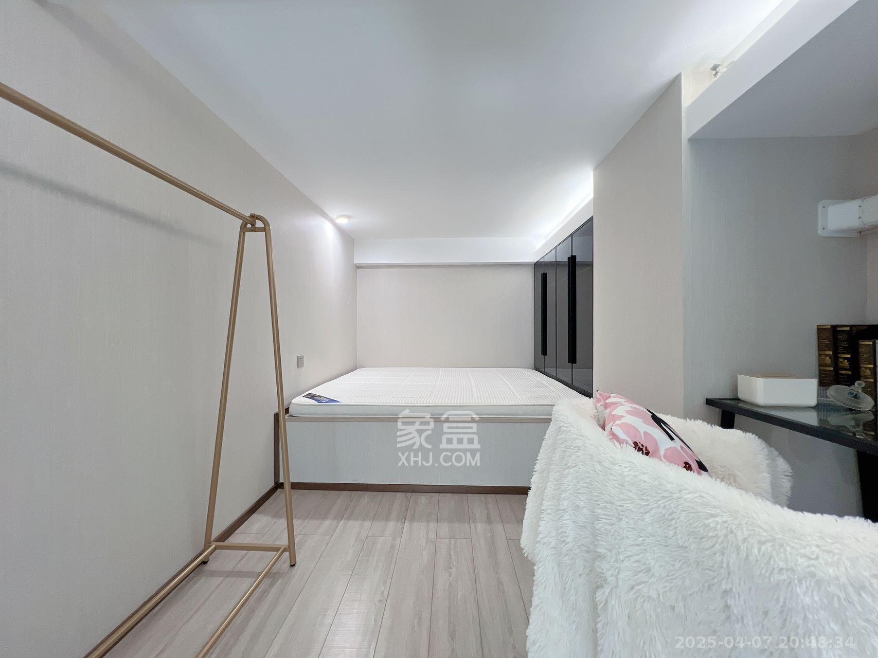 华远华时代  3室2厅2卫   4600.00元/月室内图
