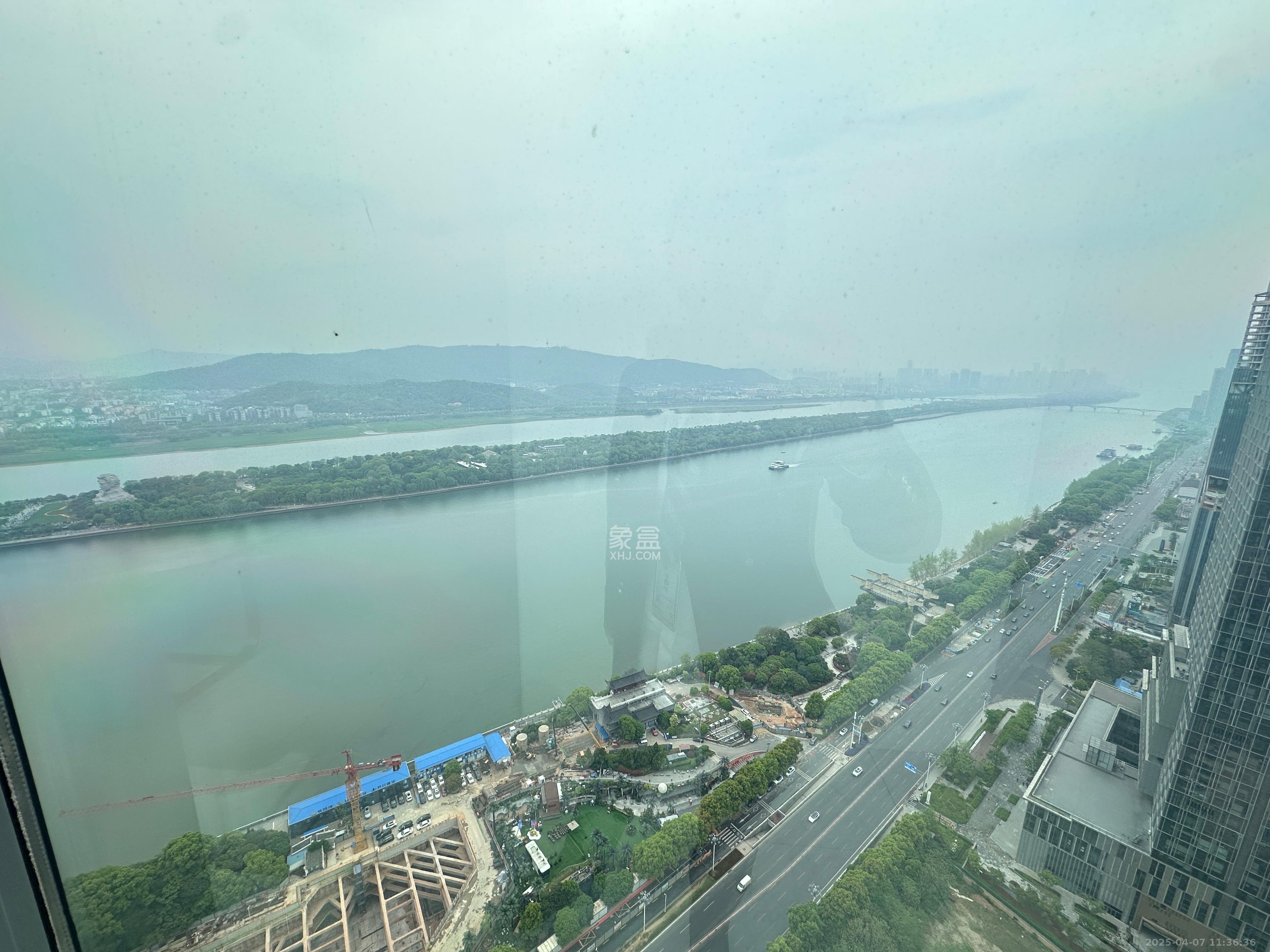 保利国际广场 1室1厅1卫 9000.0元/月 保利国际广场 1室1厅1卫 9000.0元/月室内图