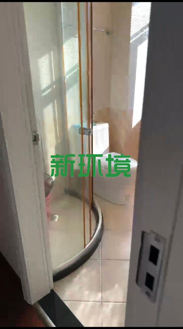 锦绣边城  4室2厅2卫   81.00万